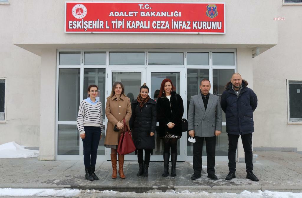 ODUNPAZARI BELEDİYESİ'NDEN CEZAEVİNDEKİ KADINLARA HİJYEN PAKETİ DESTEĞİ