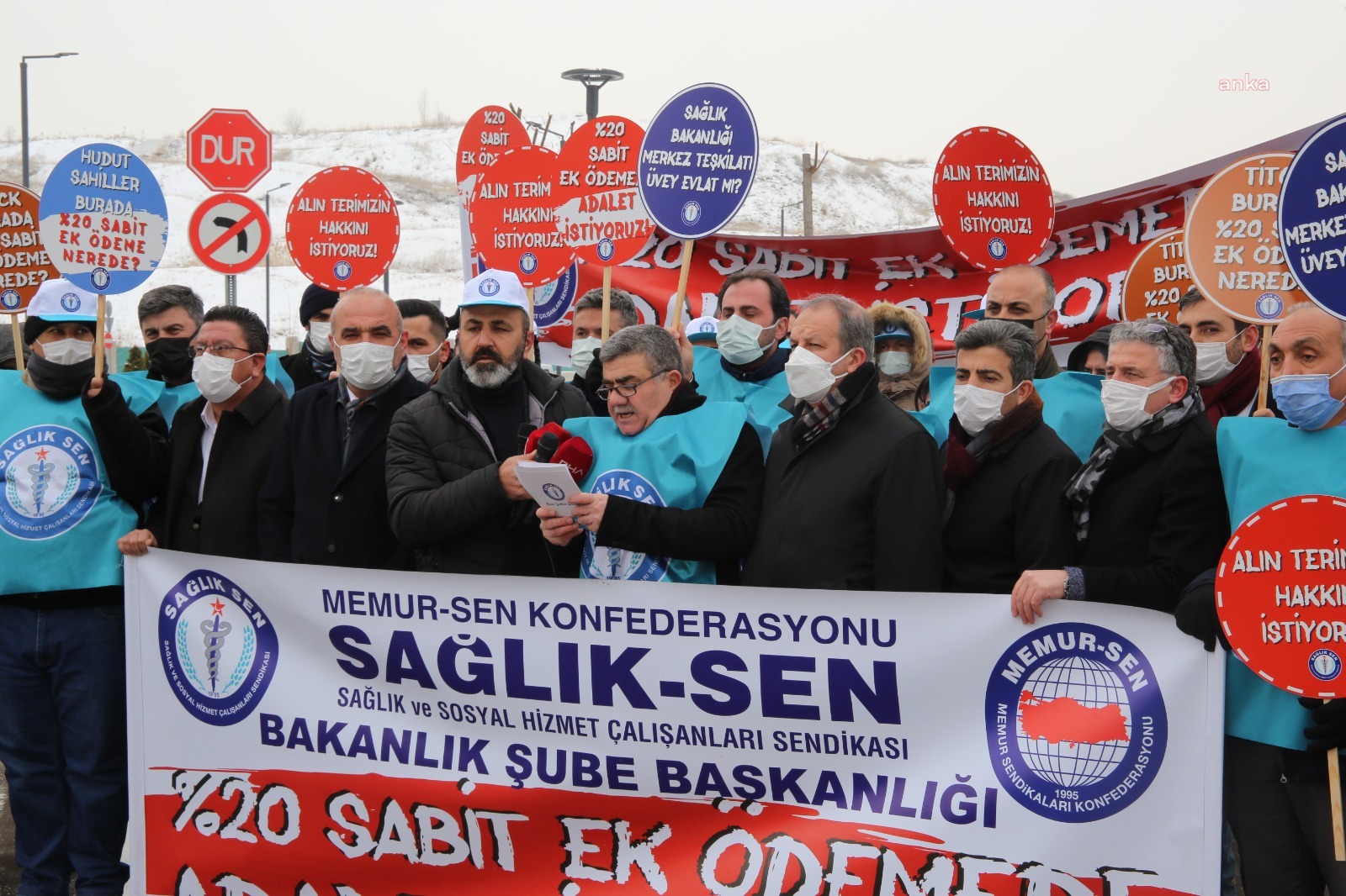 SAĞLIK SEN BAKANLIK ŞUBESİ: "YÜZDE 20'LİK EK ÖDEME ARTIŞINDAN 2 BİN 500 KİŞİ YARARLANAMIYOR"