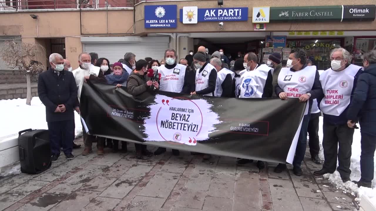 TTB "BEYAZ NÖBET" BAŞLATTI: "EĞER SESİMİZ YANKI BULMAZSA GÜCÜMÜZÜN OLDUĞUNU BİR KEZ DAHA HATIRLATACAĞIZ"