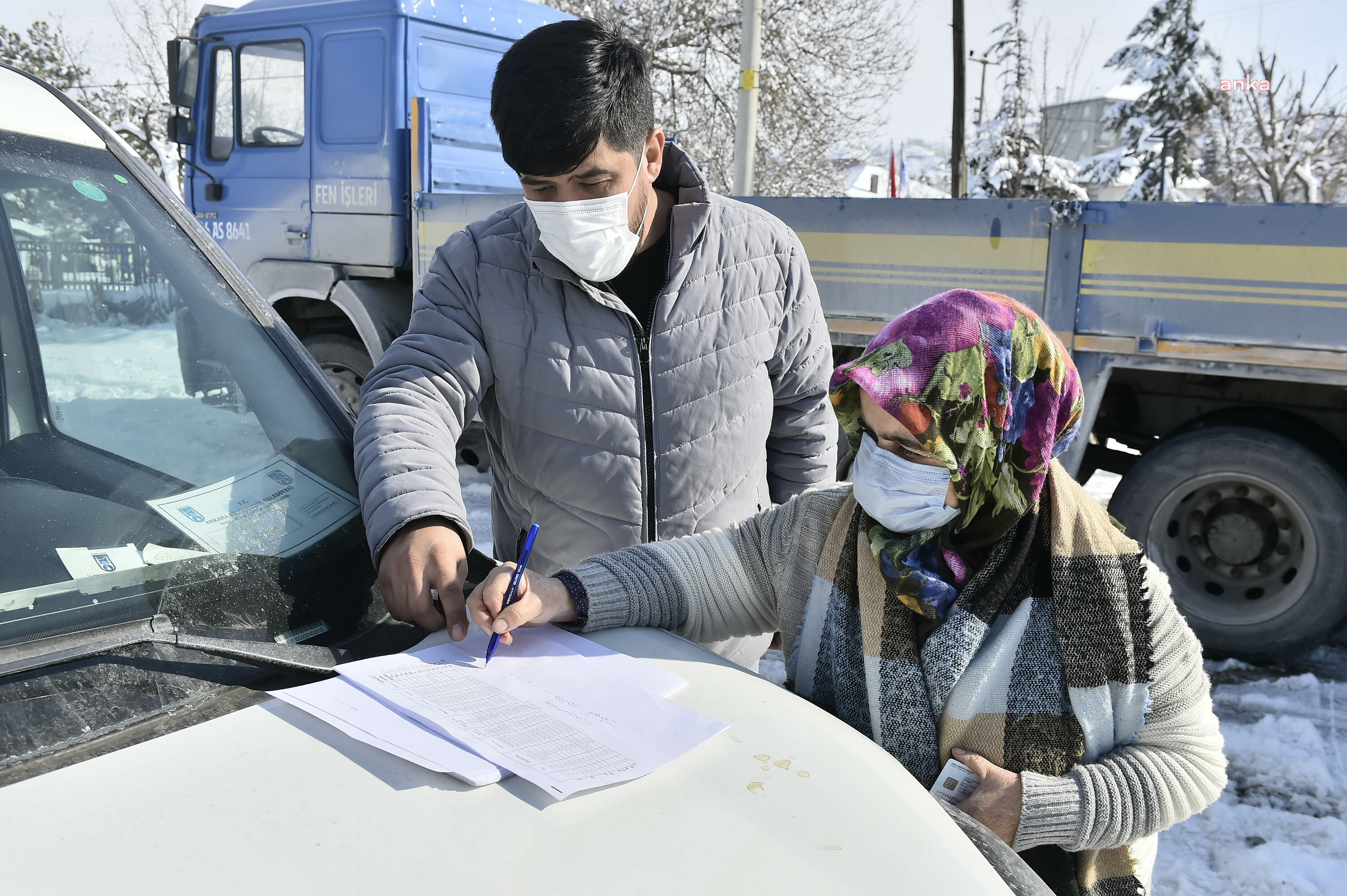 ANKARA BÜYÜKŞEHİR'DEN KADIN ÜRETİCİLERE YÜZDE 100 HİBE İLE HAYVAN YEM DESTEĞİ