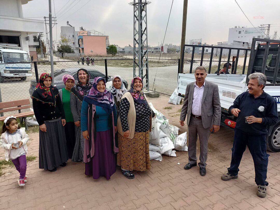 SEYHAN BELEDİYESİ'NDEN ÜRETEN KADINLARA KOMPOST DESTEĞİ