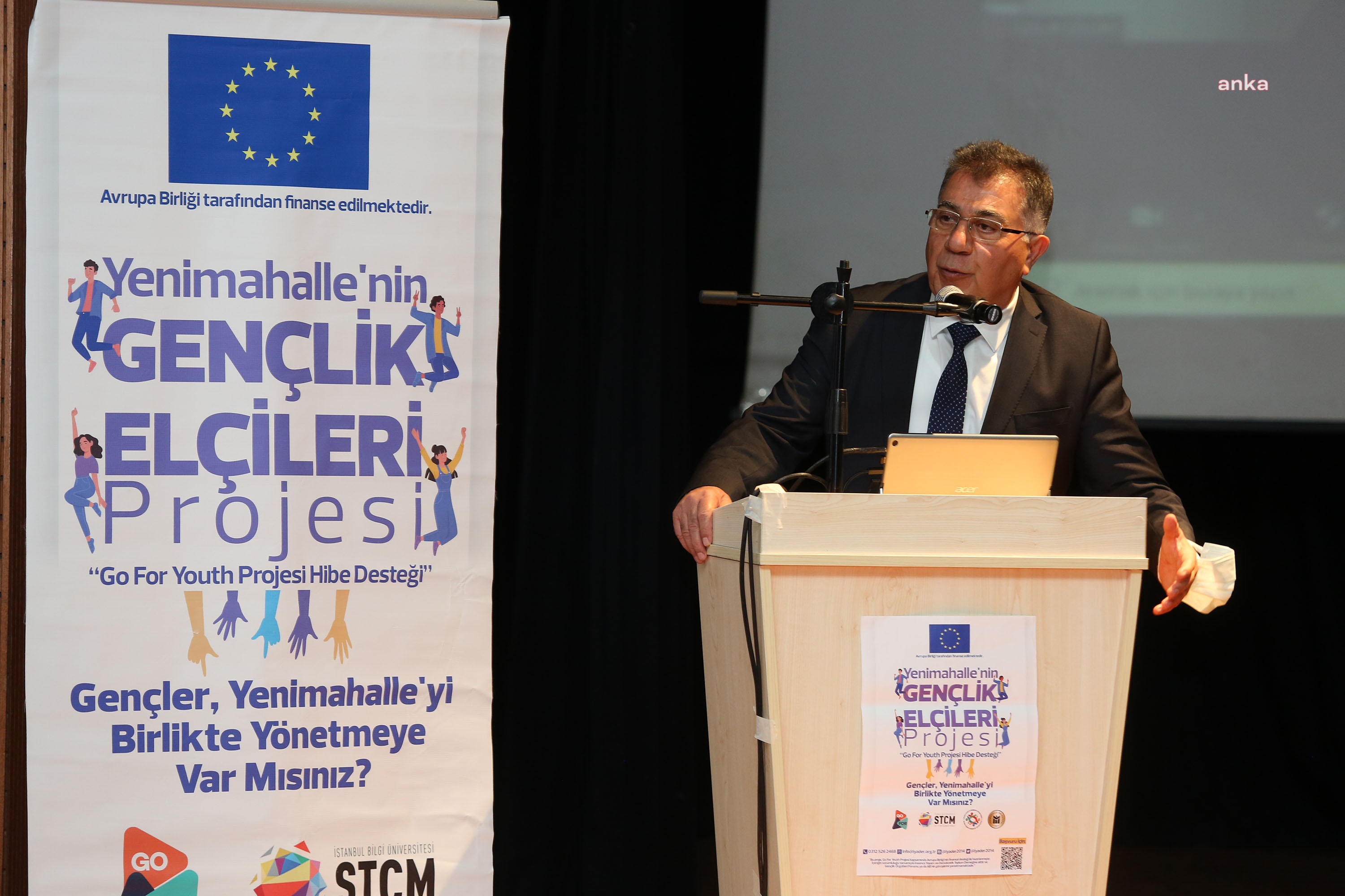 "GENÇLİK ZİRVESİ" YENİMAHALLE’DE GERÇEKLEŞTİRİLDİ