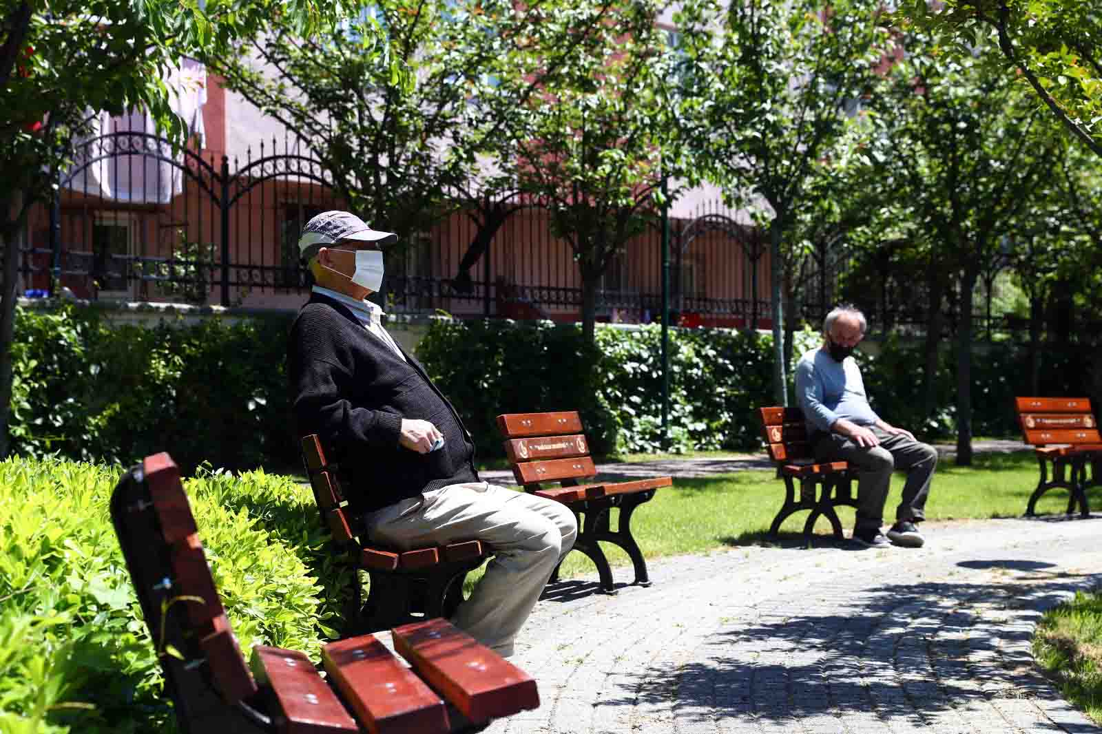 BAĞCILAR BELEDİYESİ’NDEN YAŞLILAR İÇİN BAYRAM PROGRAMI