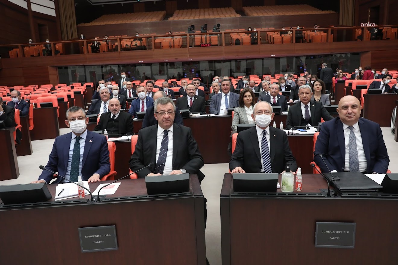 CHP, TÜRK TELEKOM KAMULAŞTIRMASI İÇİN MECLİS ARAŞTIRMASI İSTEDİ