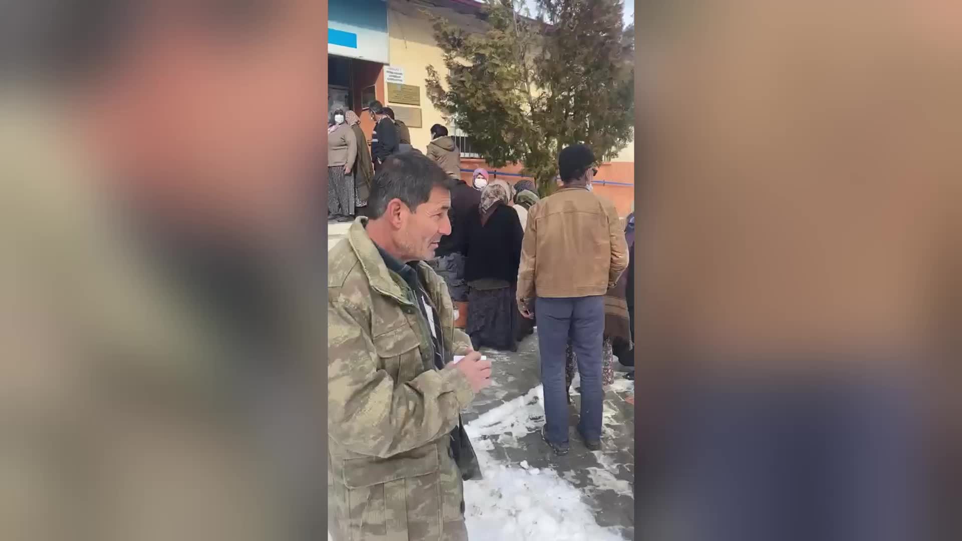 TAVAS'TA 200 VATANDAŞ ACELE KAMULAŞTIRMAYA KARŞI DAVA AÇMAYA HAZIRLANIYOR