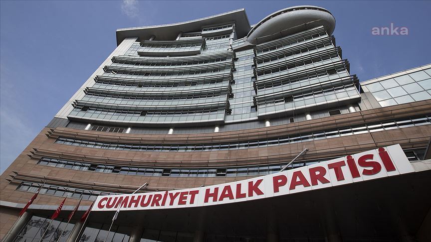 ALİ ÖZTUNÇ: CHP GENEL MERKEZİNDE 3 TON ATIK KAĞIT DÖNÜŞTÜRÜLDÜ