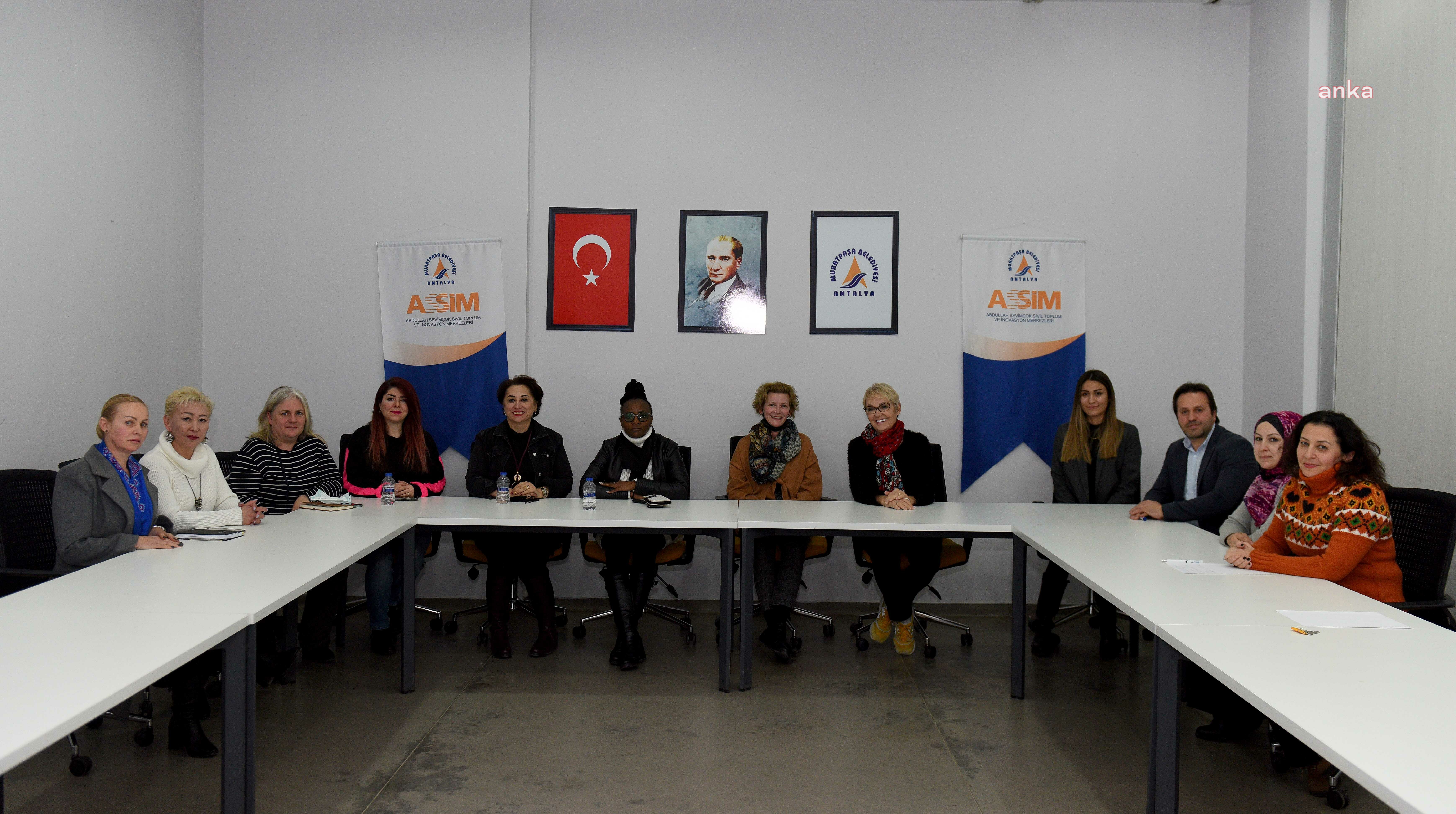 MURATPAŞA YABANCILAR MECLİSİ TOPLANDI