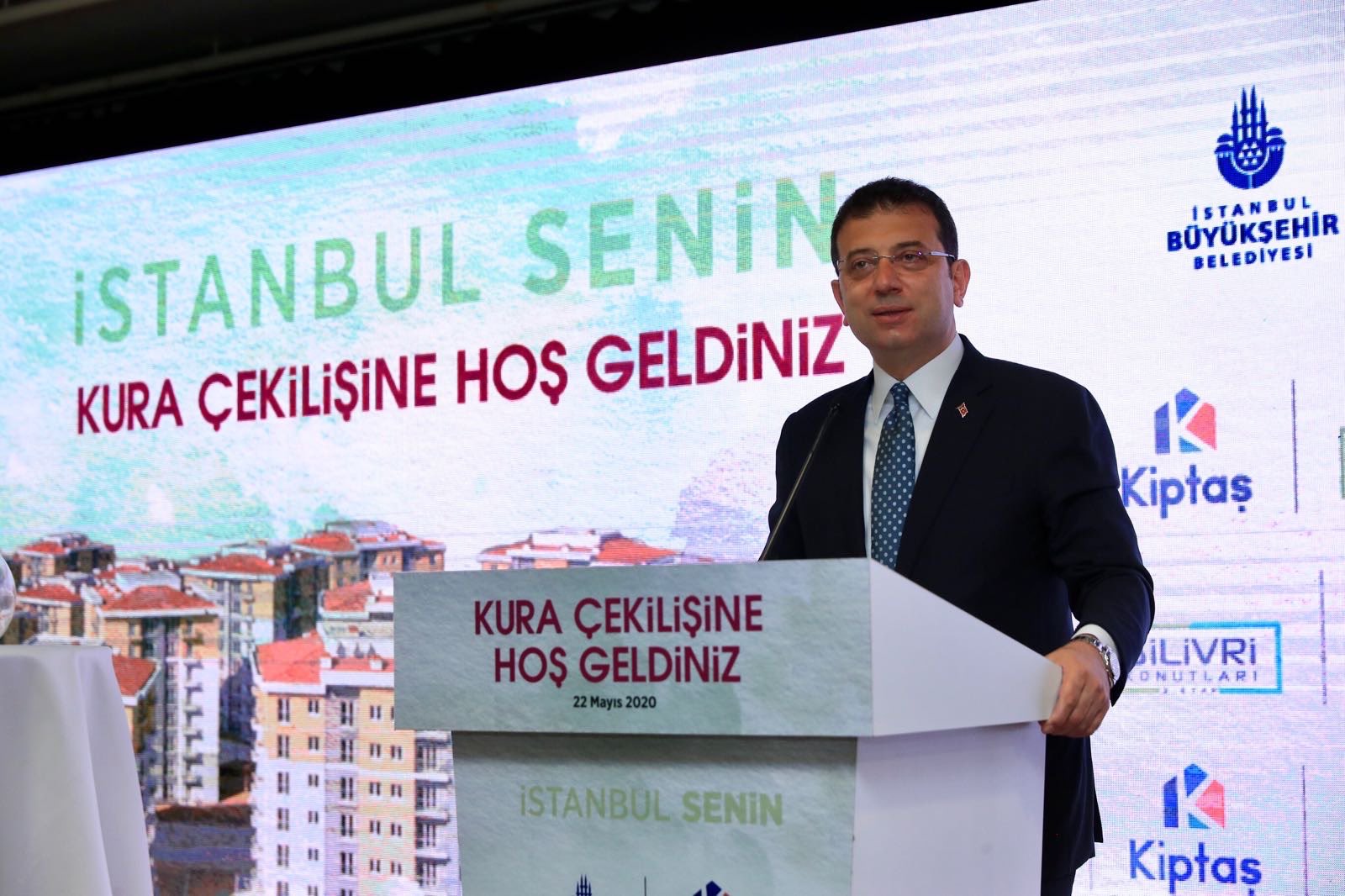 İSTANBUL'DA SAĞLIK ÇALIŞANLARINA ULAŞIM 3 AY DAHA ÜCRETSİZ