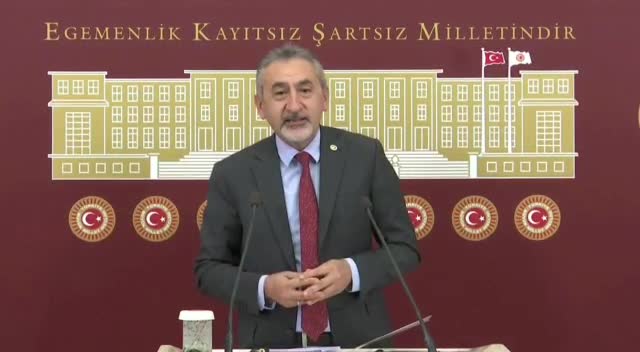 MUSTAFA ADIGÜZEL: SAĞLIK BAKANLIĞI İNSANLARI TEST YAPTIRABİLMEK İÇİN YALAN SÖYLEMEYE ZORLUYOR