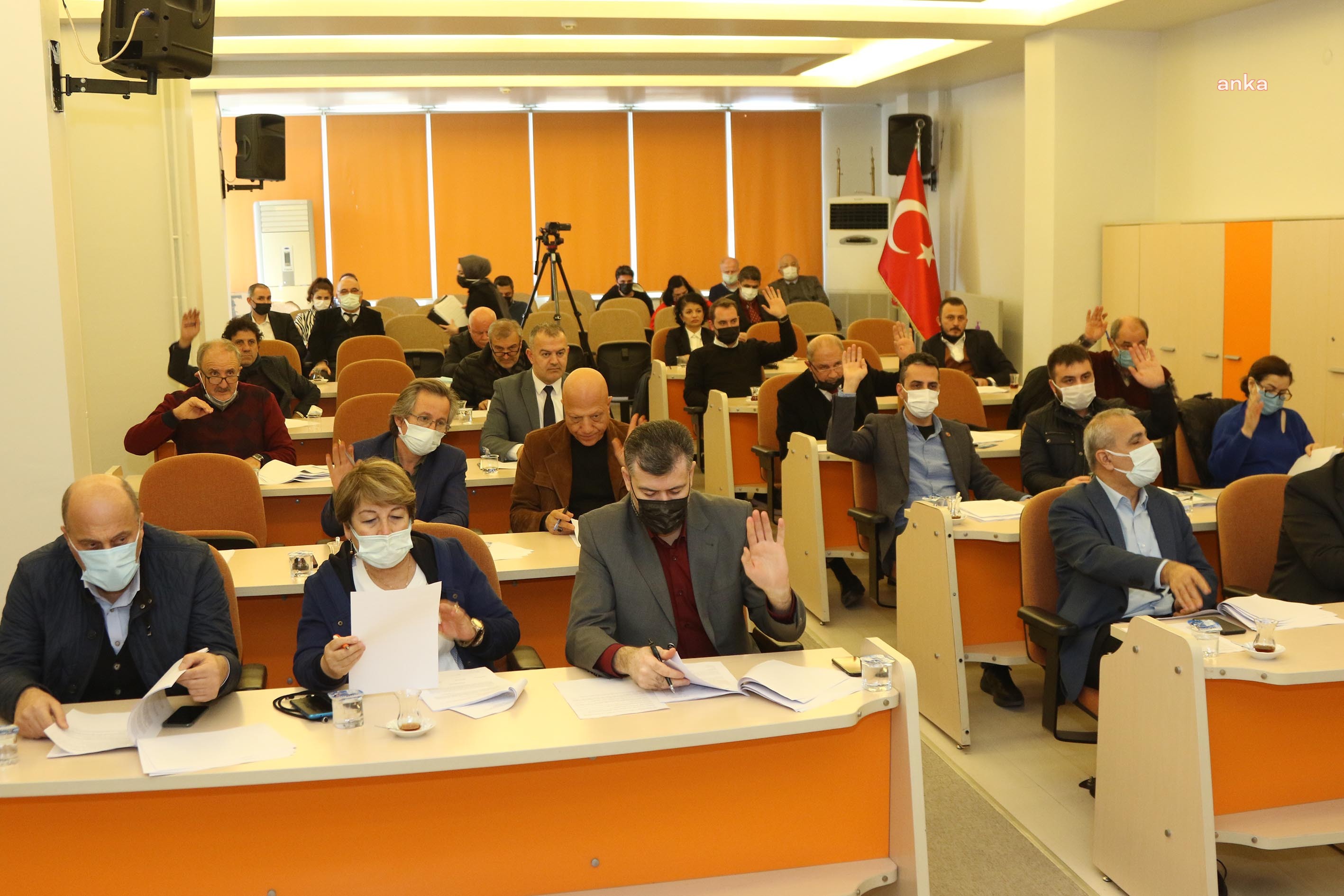 ATAKUM BELEDİYE MECLİSİ’NDEN ATATÜRK ANITI SALDIRISINA KINAMA