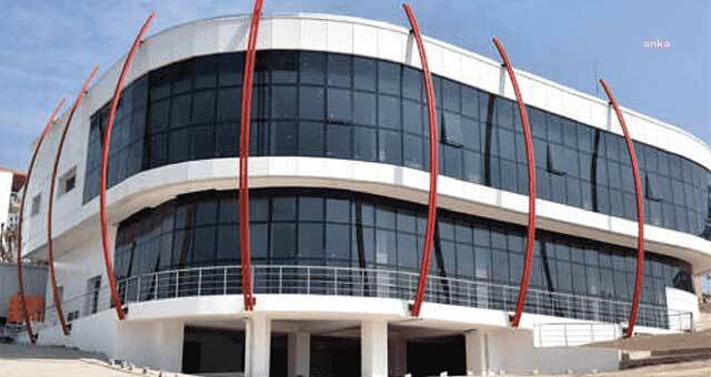 BORNOVA BELEDİYESİ'NDEN İLÇEYE YENİ SPOR SALONU