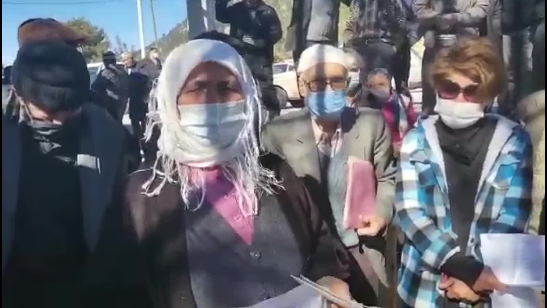 DALAMAN KÖYLÜLERİNİN, 70 YIL ÖNCE VERİLEN TAPULU ARAZİLERİNİ TERK ETMELERİ İSTENDİ: “TAPUYU VEREN DEVLET, TANIMAYAN ORMAN BÖLGE MÜDÜRLÜĞÜ”