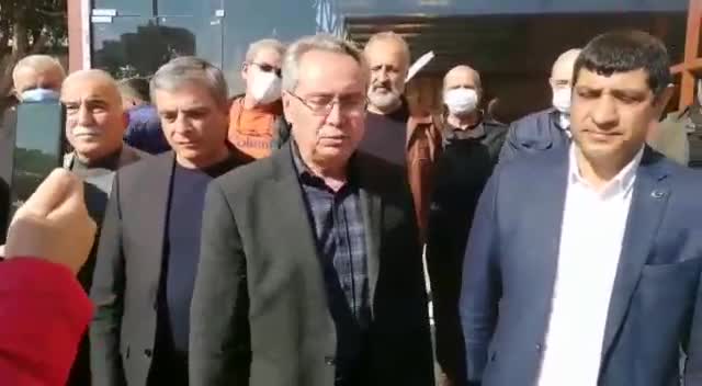 RAFET ZEYBEK: "DERE YATAĞINA AKSU BELEDİYESİ KARARI İLE BİRİLERİNE PEŞKEŞ ÇEKMEK ÜZERE İŞ MERKEZİ YAPILIYOR"