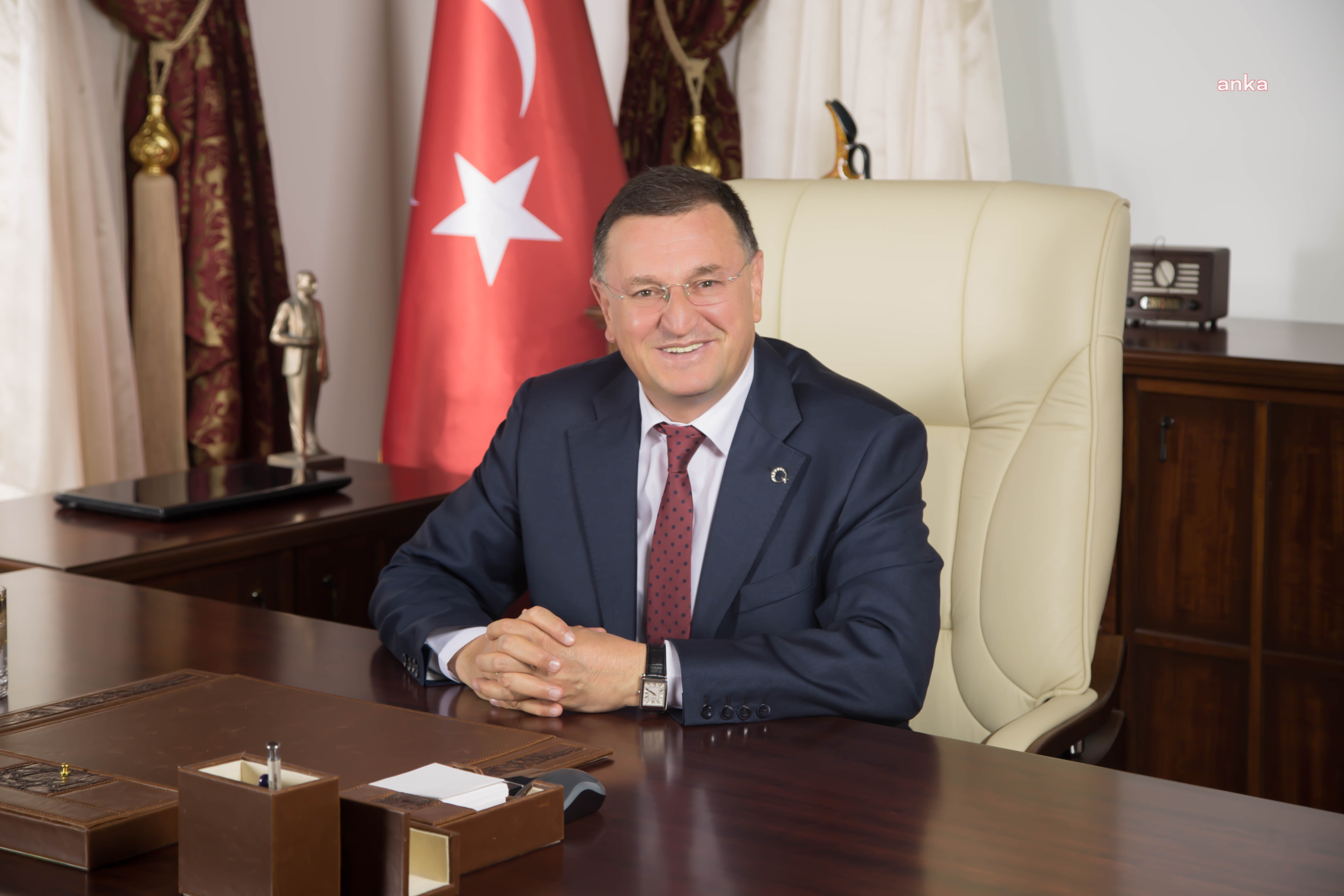 HATAY BÜYÜKŞEHİR BELEDİYE BAŞKANI LÜTFÜ SAVAŞ: "KENTİN DEMOGRAFİK YAPISI DEĞİŞİYOR"