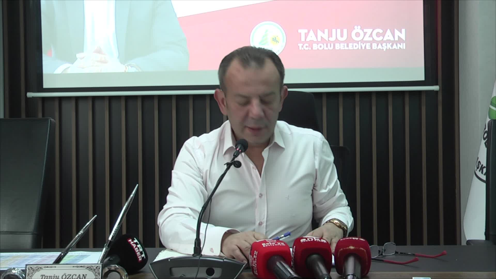 TANJU ÖZCAN, ARA SEÇİM İÇİN 11 MİLLETVEKİLİNİ İSTİFAYA ÇAĞIRDI
