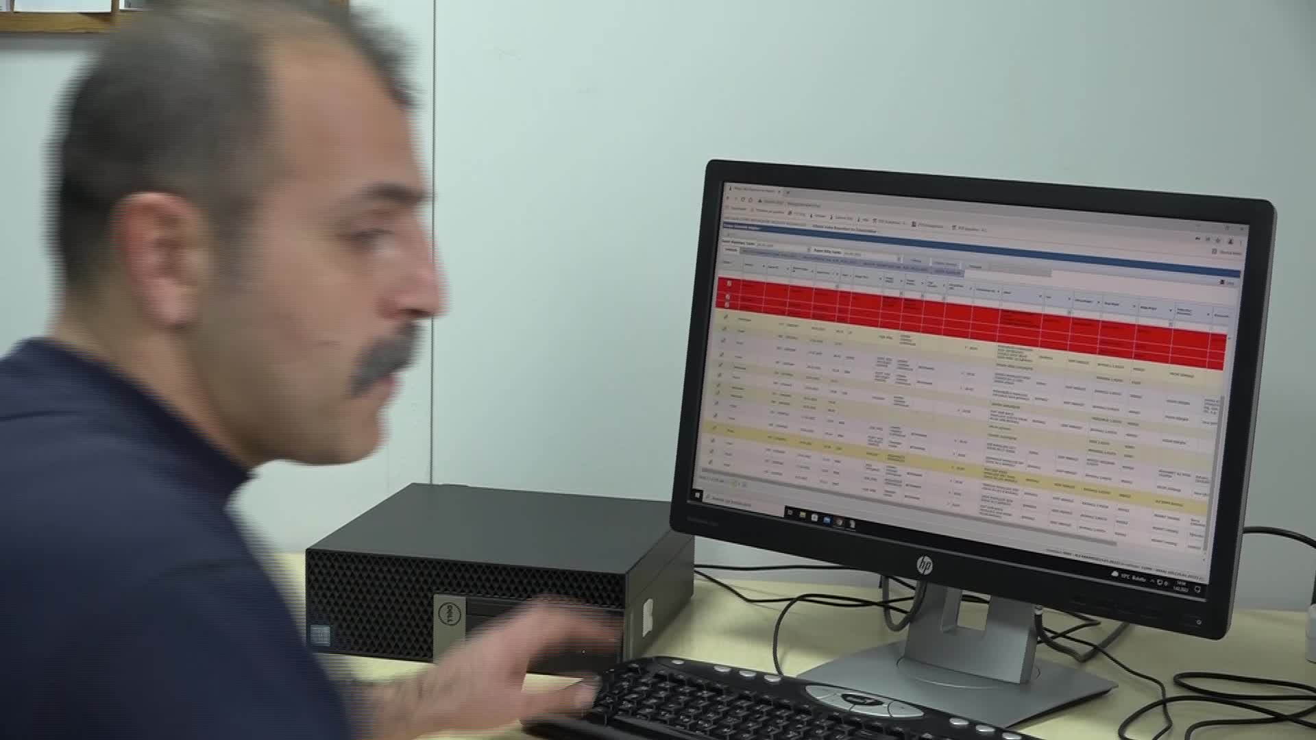 İZMİRLİ İTFAİYE ERİNİN KÖK HÜCRESİ ADINI BİLE BİLMEDİĞİ BİR ÇOCUĞA UMUT OLACAK