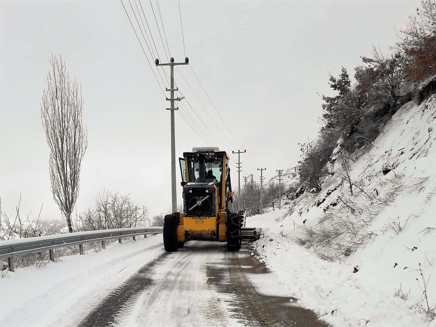 ÖDEMİŞ BELEDİYESİ, OLUMSUZ HAVA KOŞULLARINA KARŞI TEYAKKUZDA