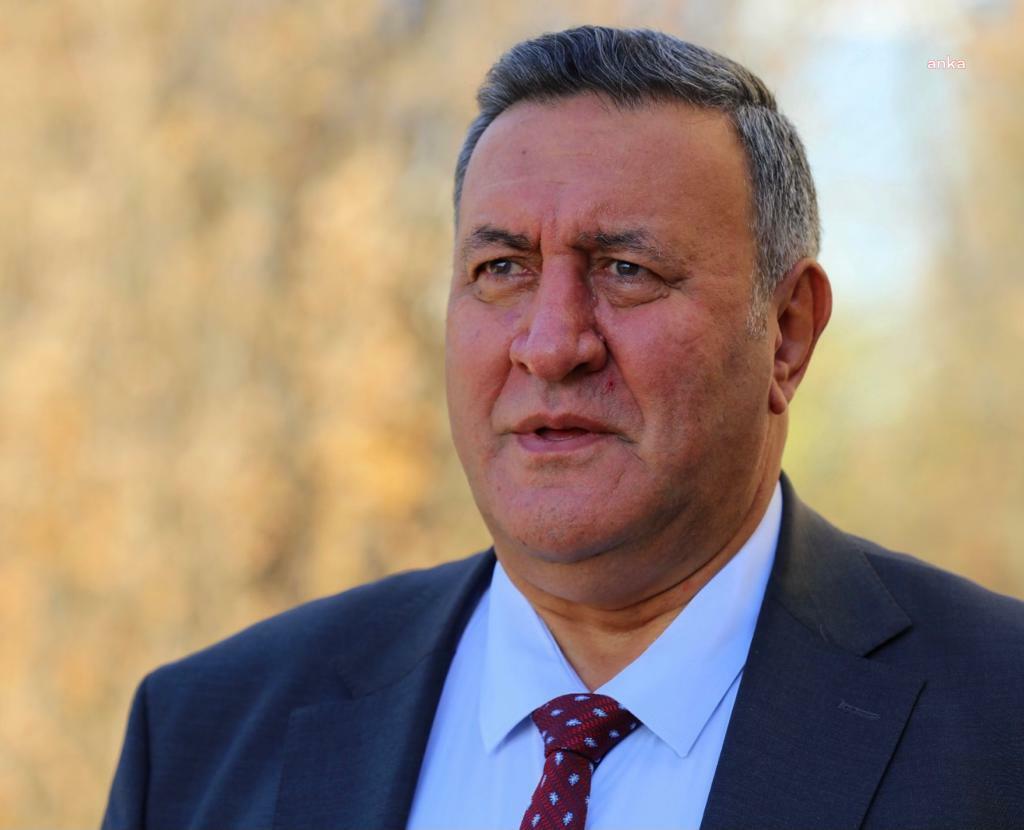 BAKAN PAKDEMİRLİ AÇIKLADI: 2020 YILINDA 3 BİN 399 ORMAN YANGININDA 20 BİN 971 HEKTAR ORMAN ALANI ZARAR GÖRDÜ