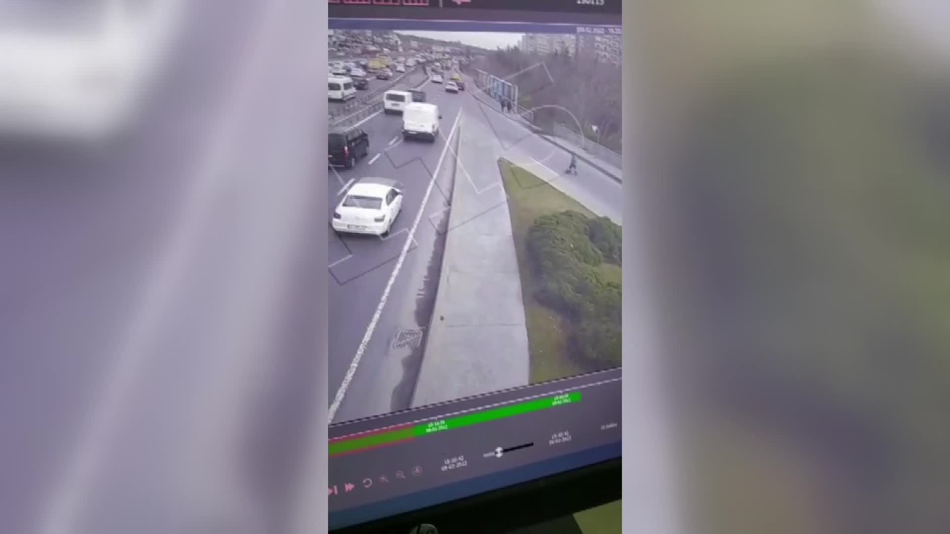 İSTANBUL'DA 15 YAŞINDAKİ YAĞMUR ALPARSLAN'IN ÖLÜMÜYLE İLGİLİ 2 POLİS GÖZALTINA ALINDI