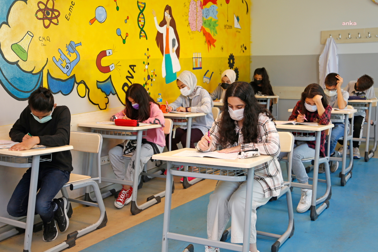 KÜÇÜKÇEKMECE BELEDİYESİ’NDEN ÜCRETSİZ LGS EĞİTİM DESTEK PROGRAMI