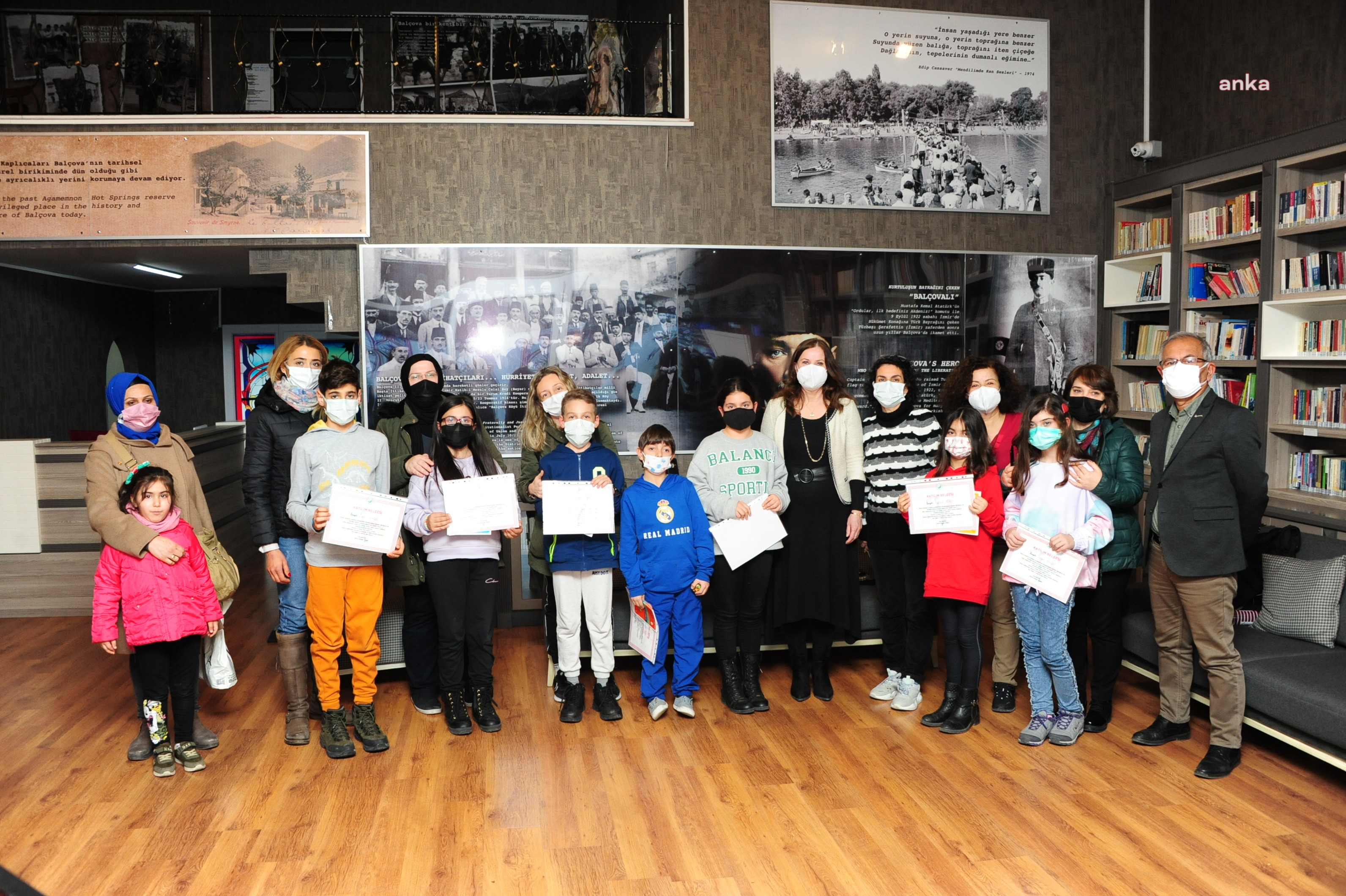 BALÇOVA FELSEFE ATÖLYESİ İLK MEZUNLARINI VERDİ