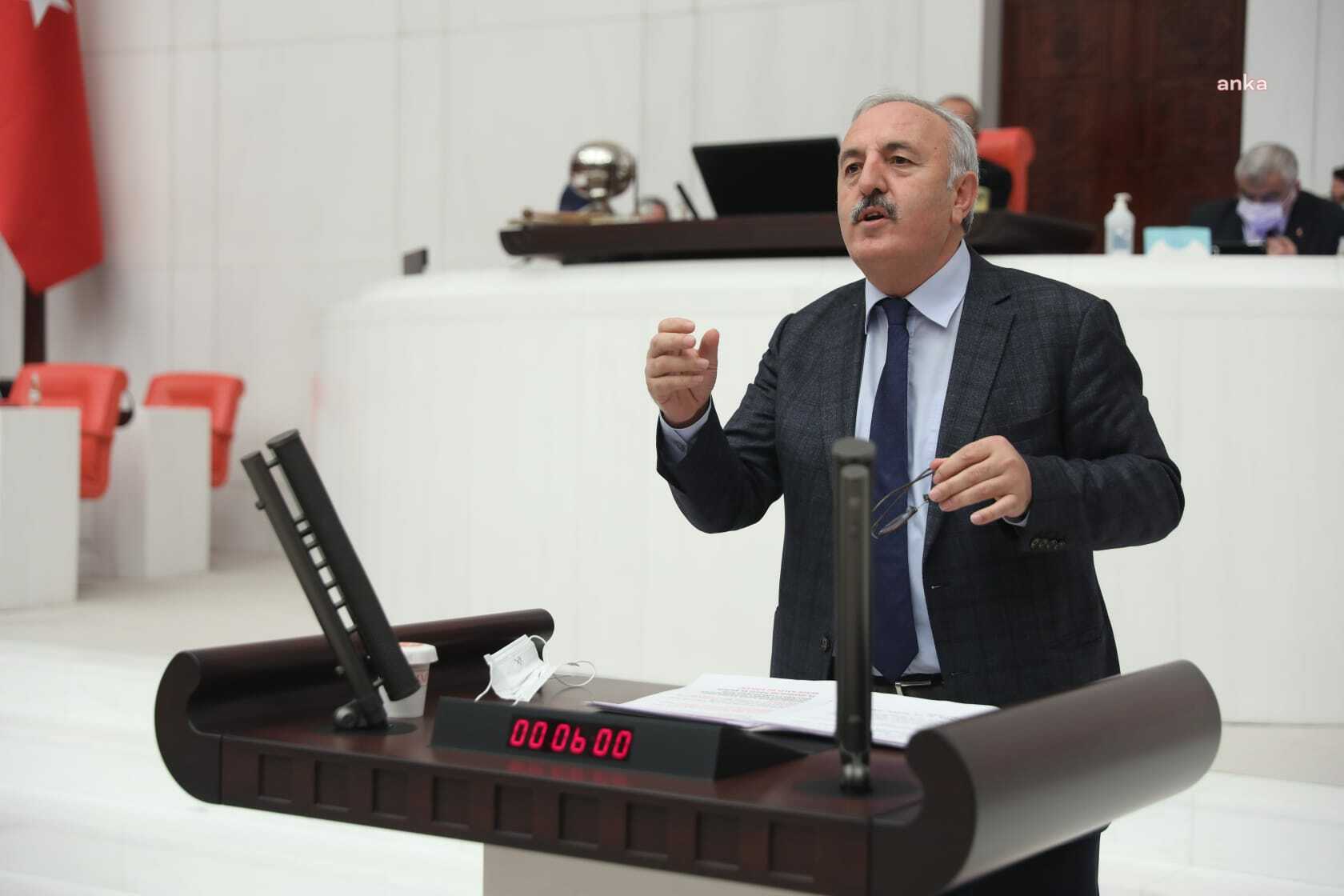 İYİ PARTİLİ YAŞAR, MİLLİ EĞİTİM BAKANLIĞI’NIN ENGELLİ ÖĞRETMEN ATAMASINDA HATA YAPTIĞINI KABUL ETTİĞİNİ DUYURDU