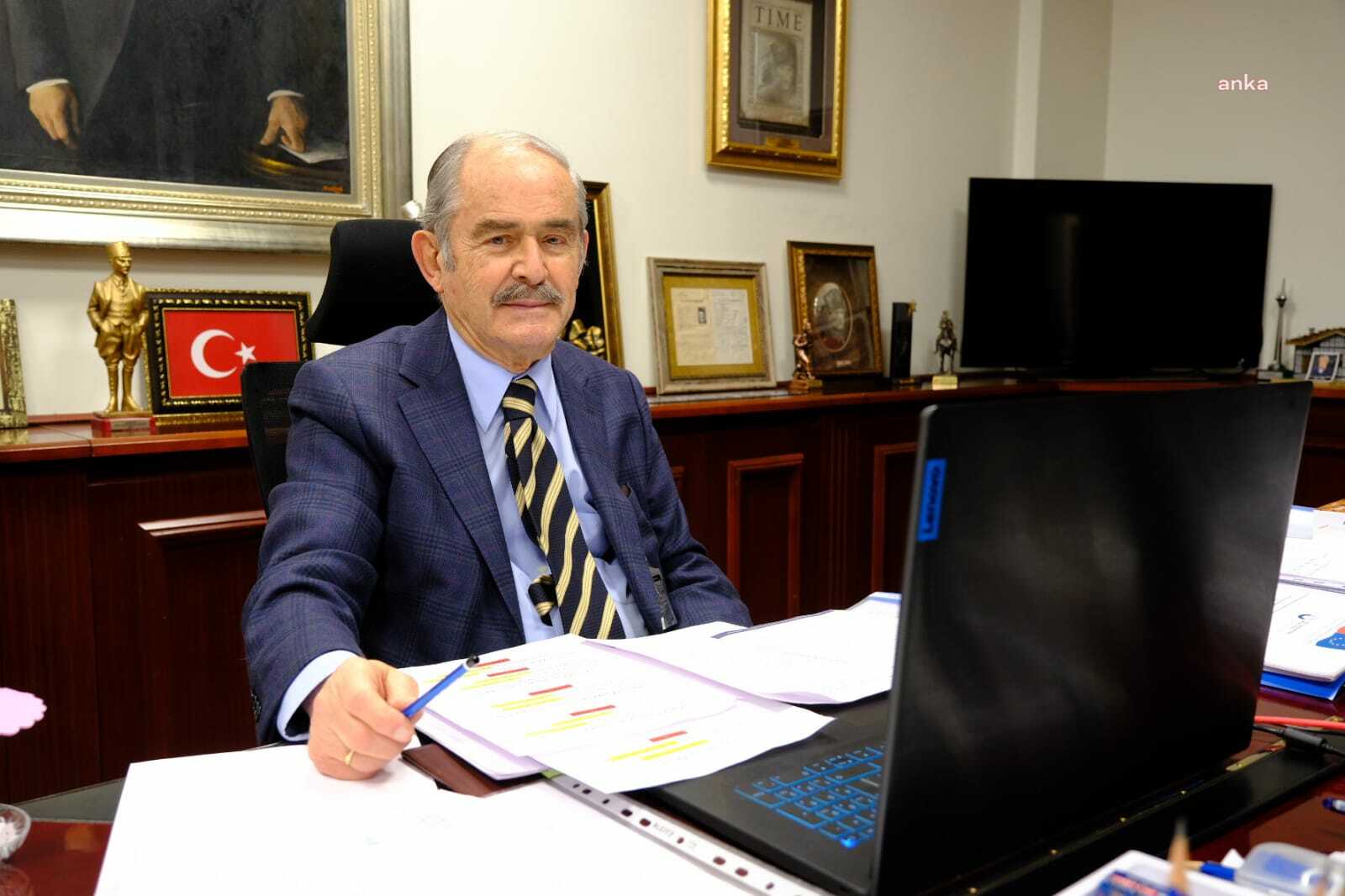 ESKİŞEHİR'DE "ZOR ZAMANLARDA BELEDİYECİLİK" KONUŞULDU