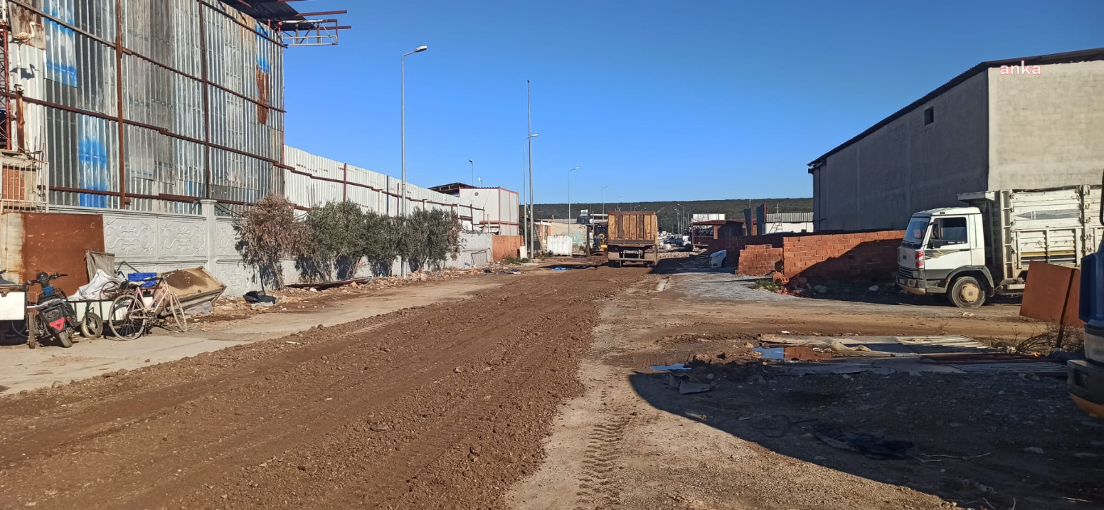 DİDİM'DE YOL DÜZENLEME ÇALIŞMALARI SÜRÜYOR