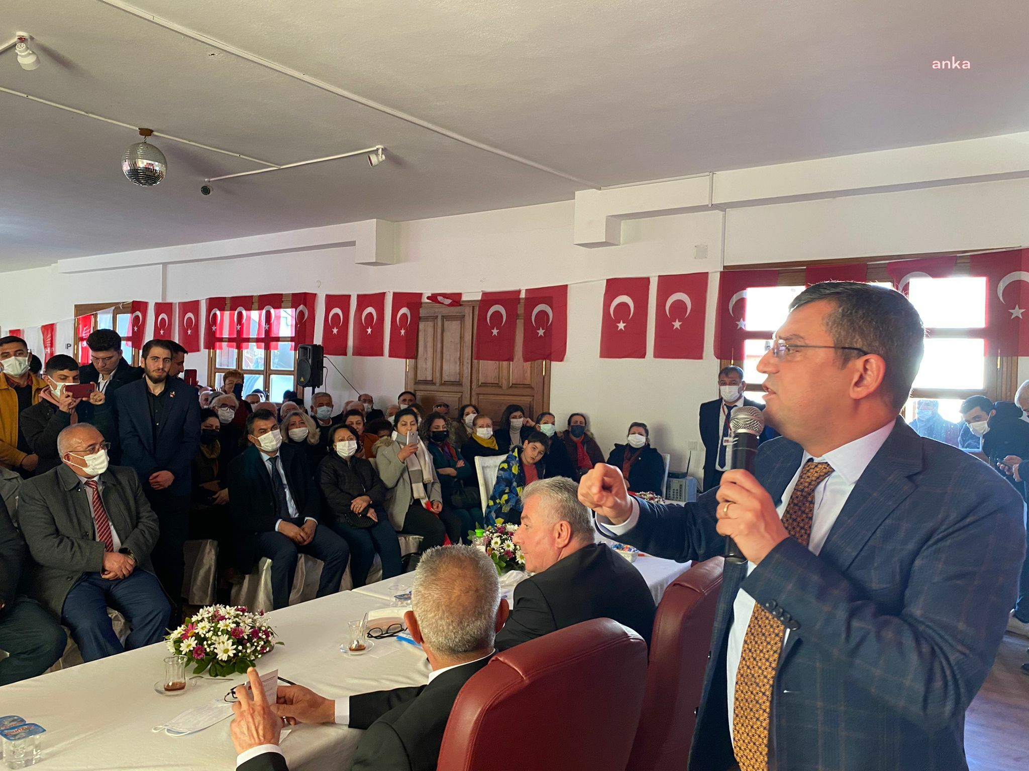 CHP’Lİ ÖZEL: “BU YOKSULLUĞA, BU SIKINTILARA, BU ISTIRABA YAYGARA DİYENLERE YAZIKLAR OLSUN. O ZAMLARI GERİ ALACAKSINIZ”