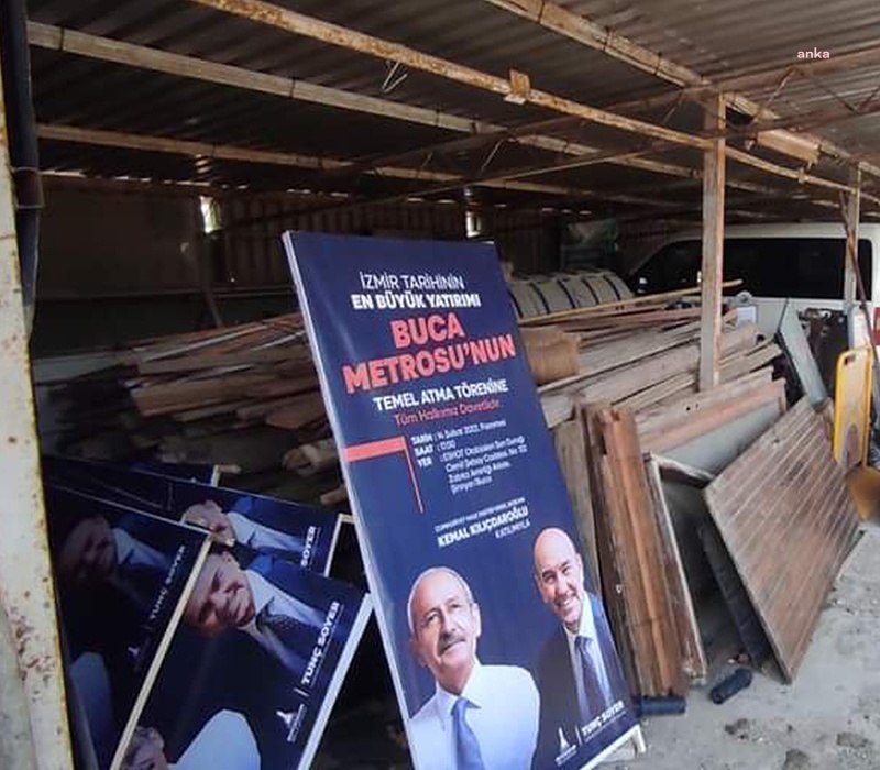 İZMİR'DE "AKP'Lİ BELEDİYE KILIÇDAROĞLU'NUN AFİŞLERİNİ TOPLATTI" İDDİASI