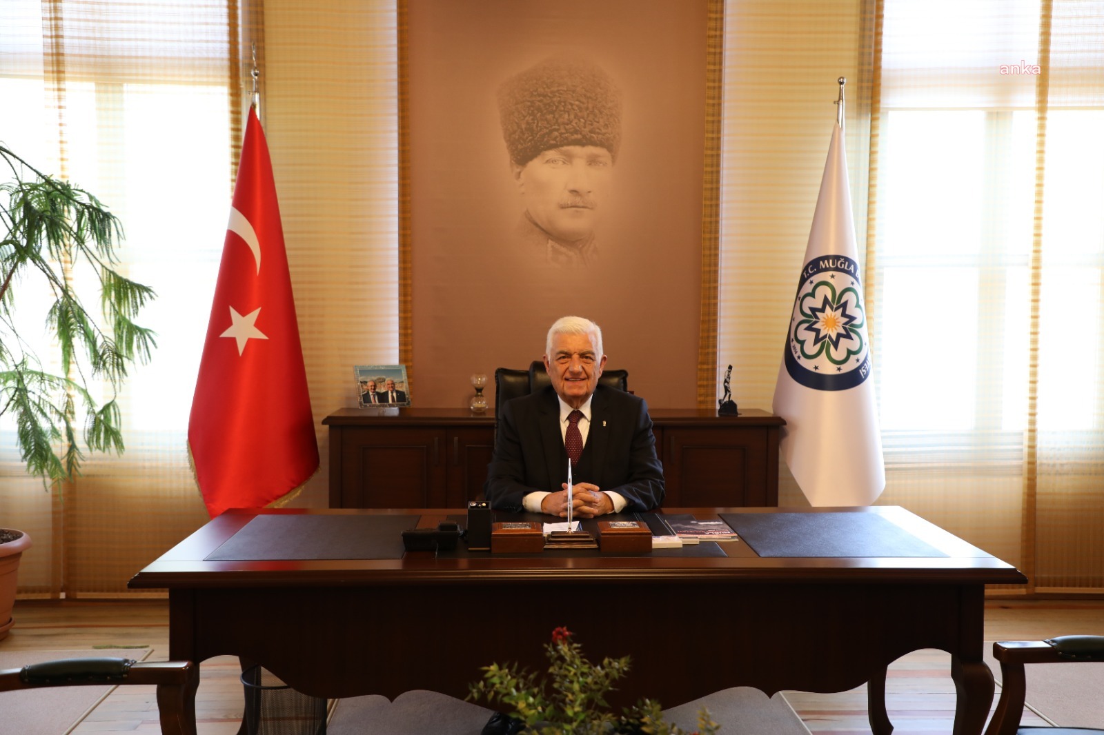 MUĞLA BÜYÜKŞEHİR BELEDİYE BAŞKANI GÜRÜN, GÖREVİNE BAŞLADI