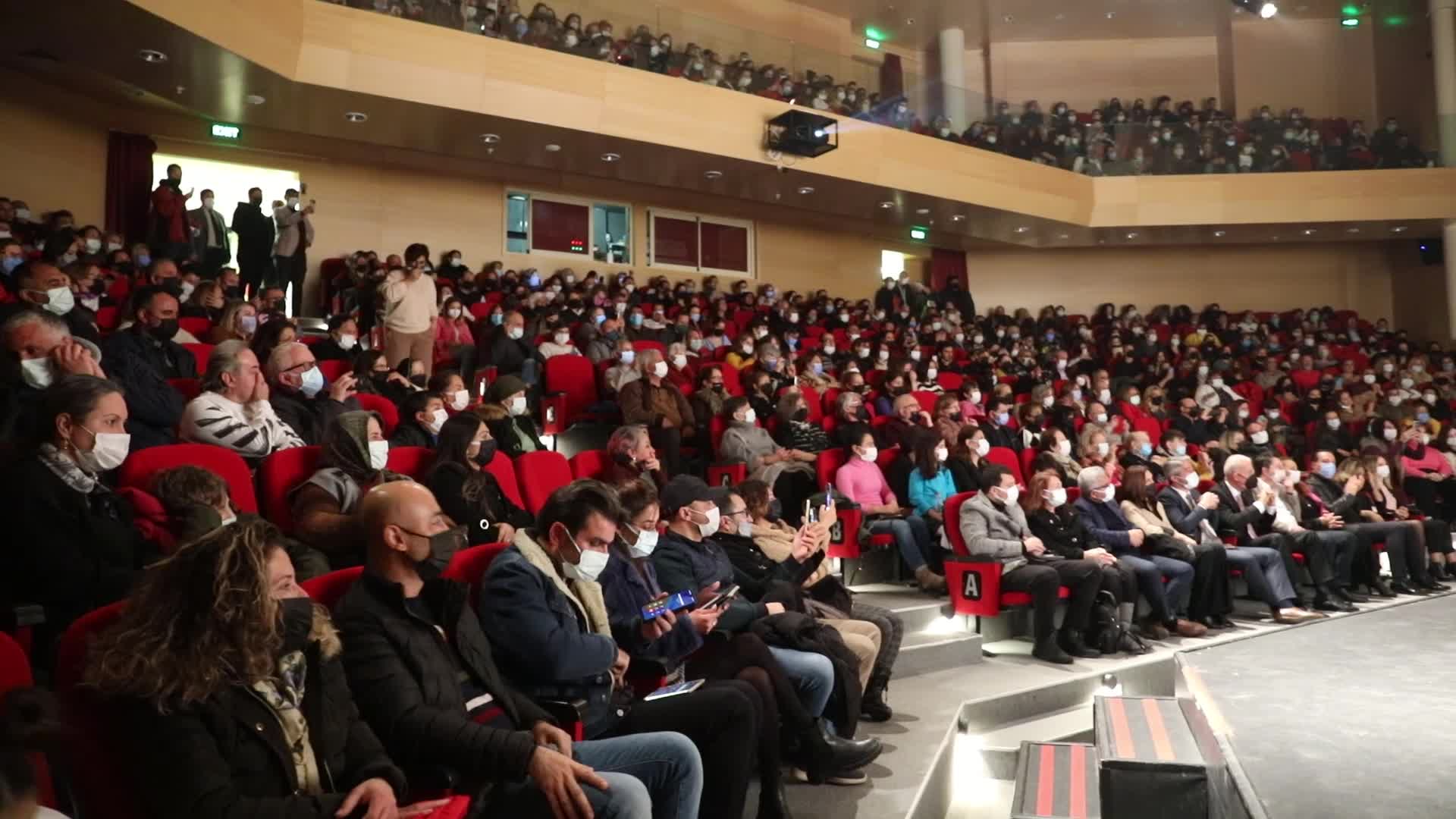 MARMARİS’TE NOSTALJİK KONSER