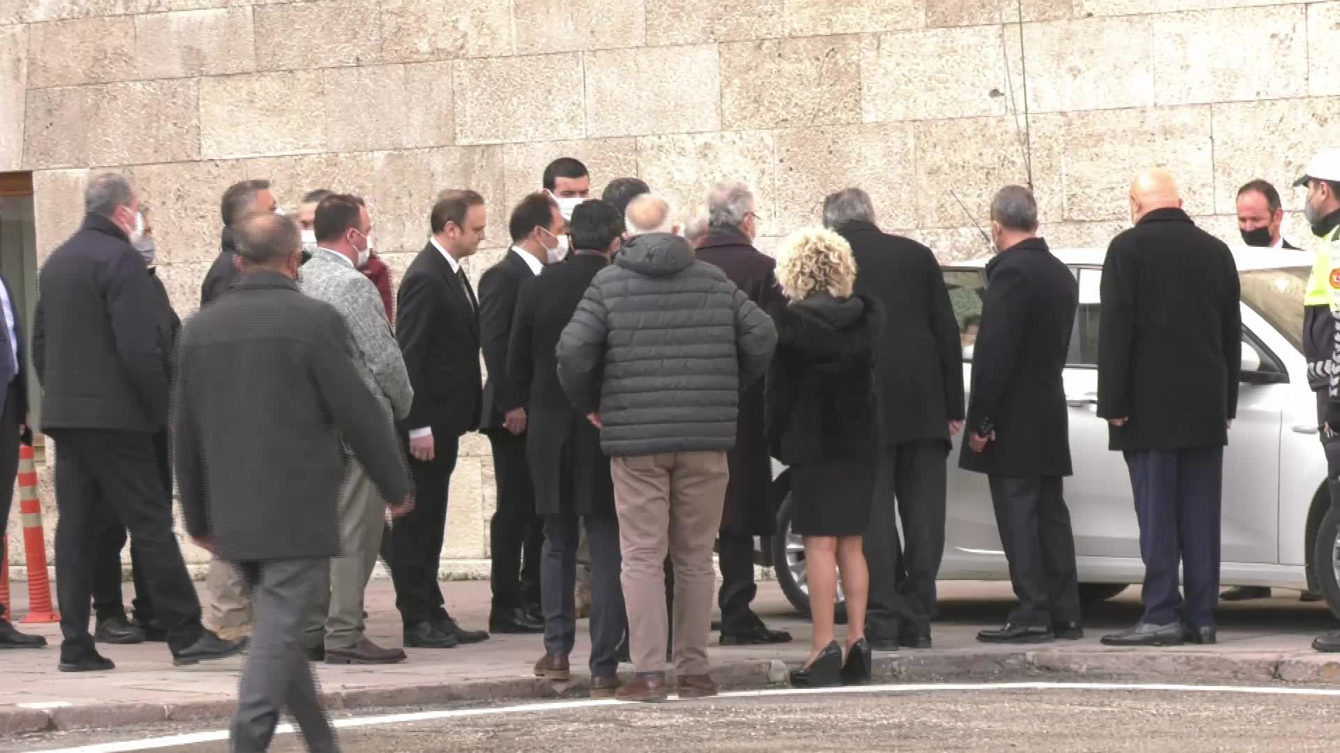 ONUR KUMBARACIBAŞI İÇİN TBMM’DE CENAZE TÖRENİ DÜZENLENDİ