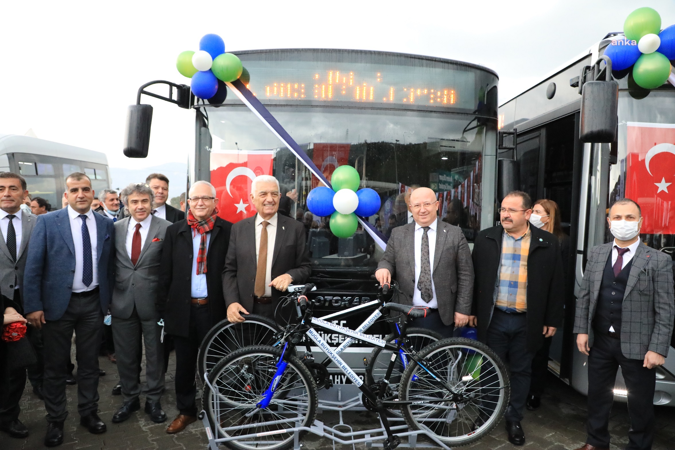MUĞLA BÜYÜKŞEHİR 90 YENİ OTOBÜSÜ MUĞLALILAR'IN HİZMETİNE SUNDU