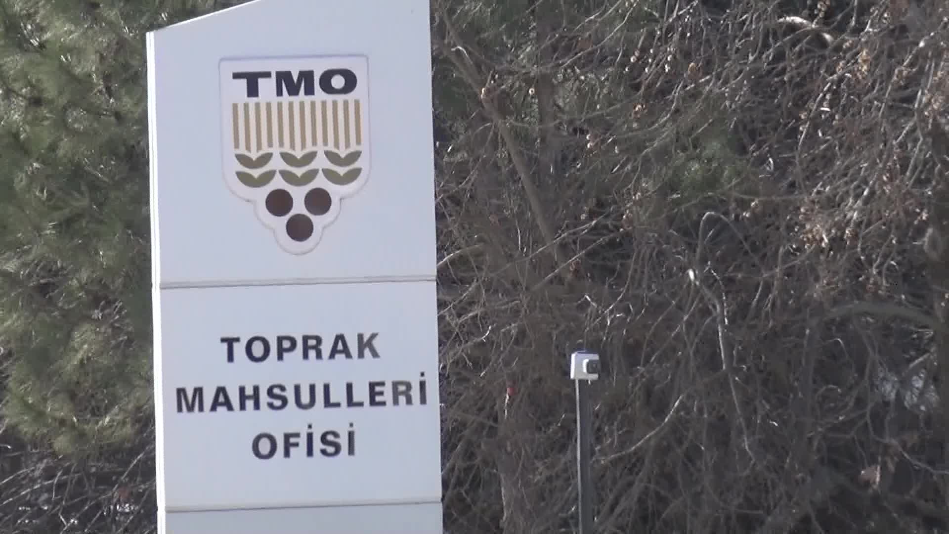 EDİRNE’DE UCUZ YAĞ KUYRUĞU: “4 TENEKEDE BİR TENEKE KARIM VAR”