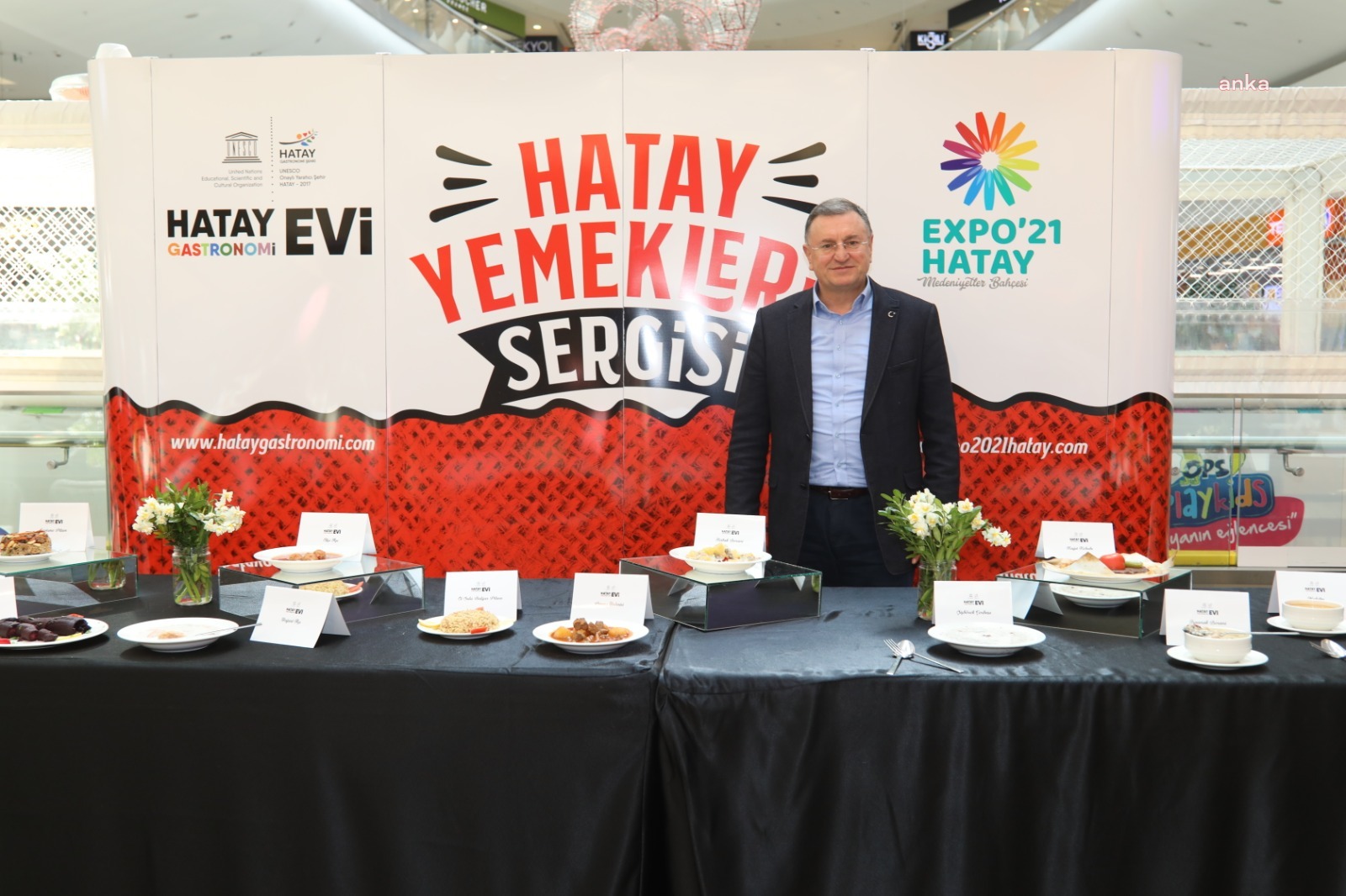 HATAY'DA GASTRONOMİ EVİ ŞEFLERİ, HÜNERLERİNİ SERGİLEDİ