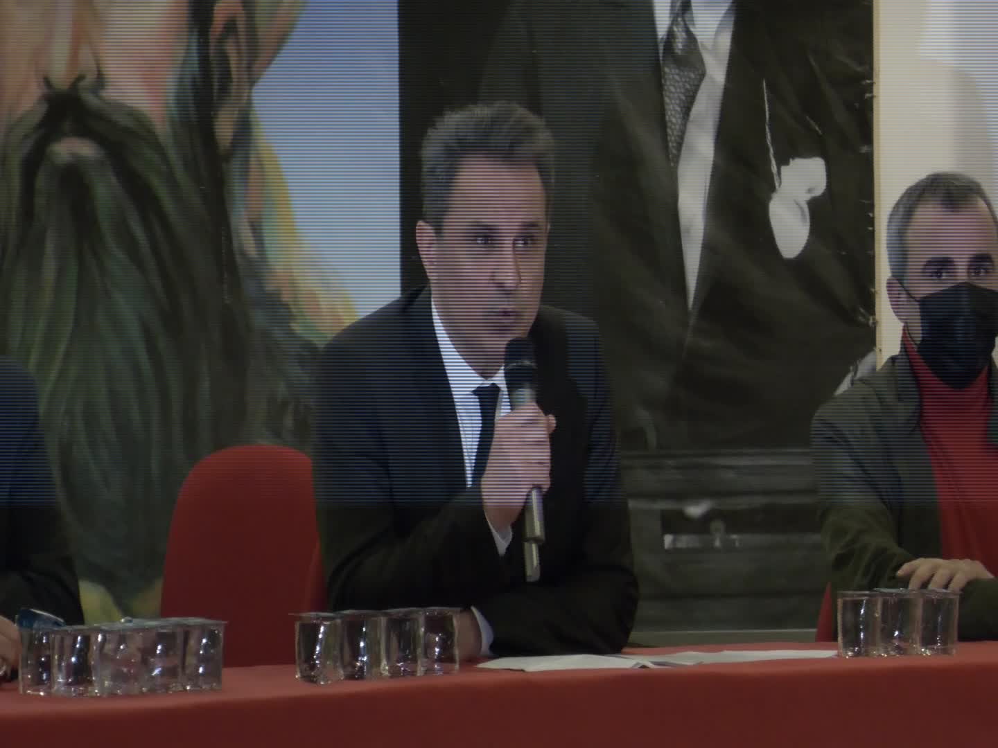 CEMEVLERİNE KONUT STATÜSÜ VERİLMESİNE TEPKİ: “AKP-MHP İKTİDARI, SİYASAL VE EKONOMİK KRİZİN BEDELİNİ TOPLUMA FATURA EDİYOR”