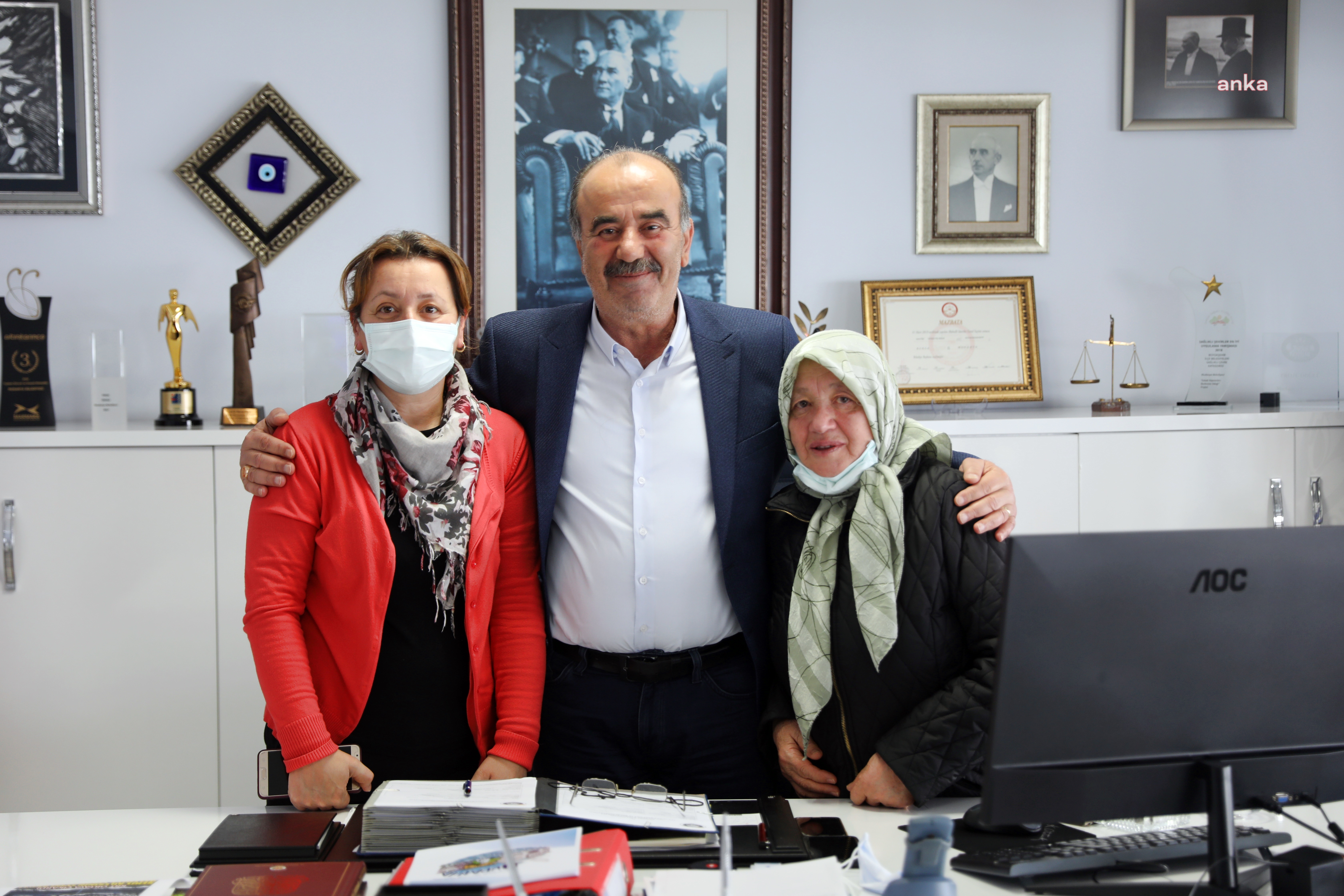 ŞEHİT ANNESİNDEN MUDANYA BELEDİYE BAŞKANI TÜRKYILMAZ’A ZİYARET