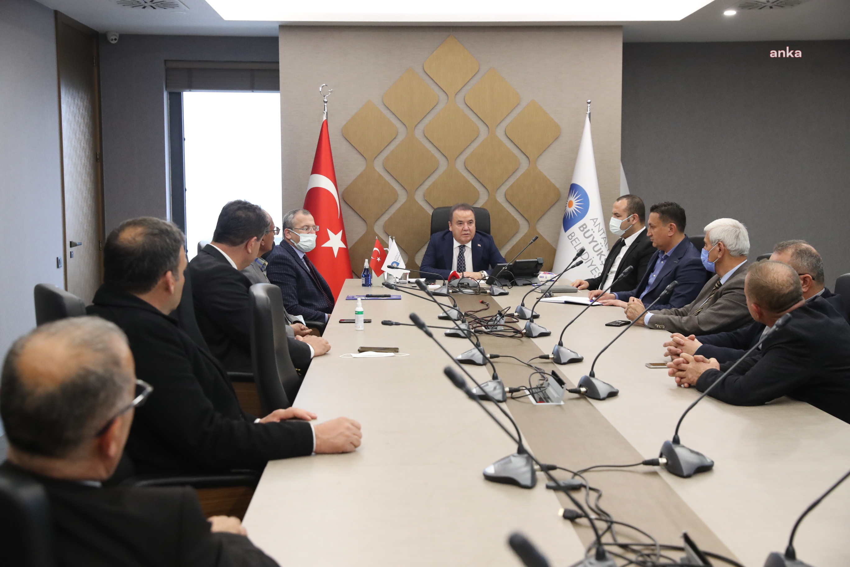 KIRCAMİLİ MUHTARLARDAN BAŞKAN MUHİTTİN BÖCEK’E TEŞEKKÜR