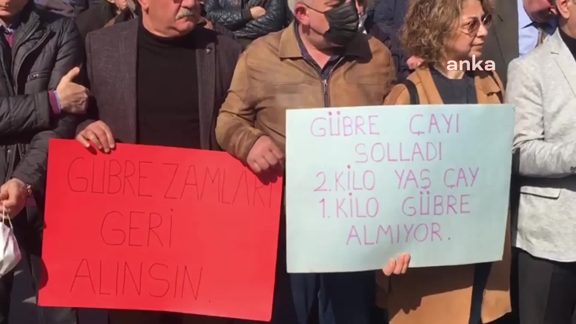 ÇAY GÜBRESİNE YAPILAN ZAM RİZE'DE PROTESTO EDİLDİ