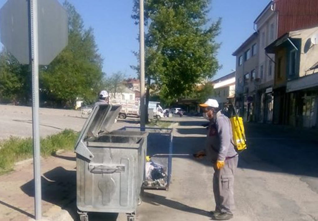 SEYDİŞEHİR'DE  KONTEYNERLER, HER GÜN YIKANIYOR