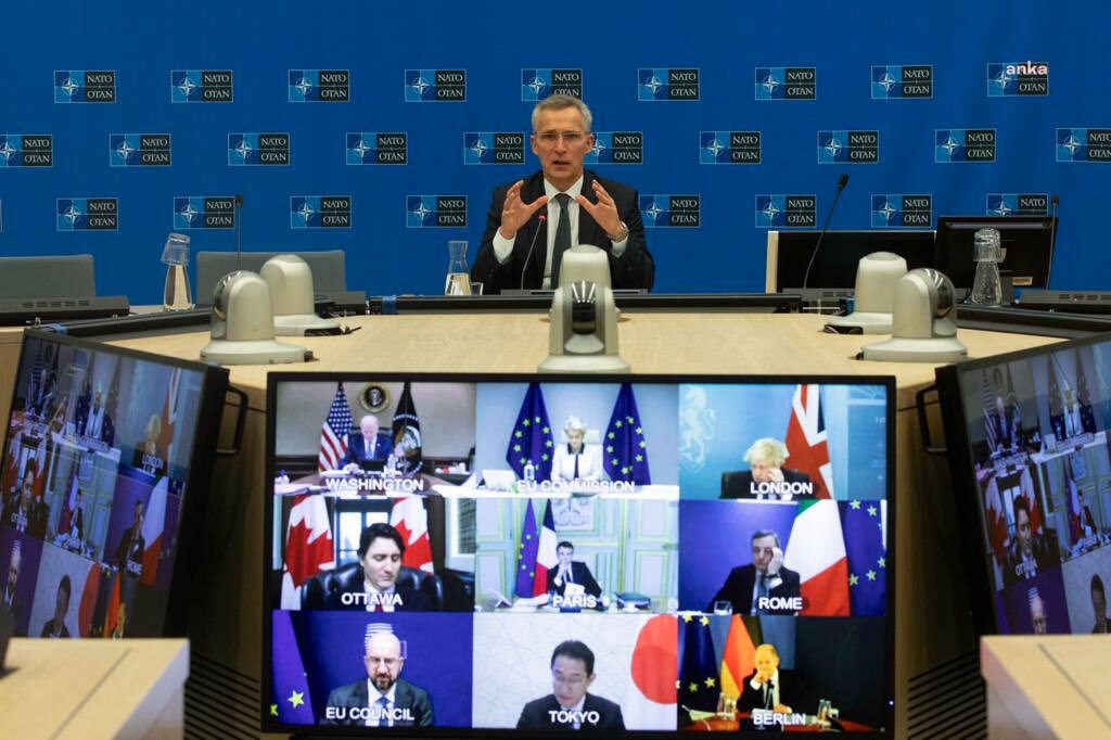 NATO GENEL SEKRETERİ JENS STOLTENBERG: “NATO VE AB UKRAYNA HALKIYLA DAYANIŞMA İÇİNDE”