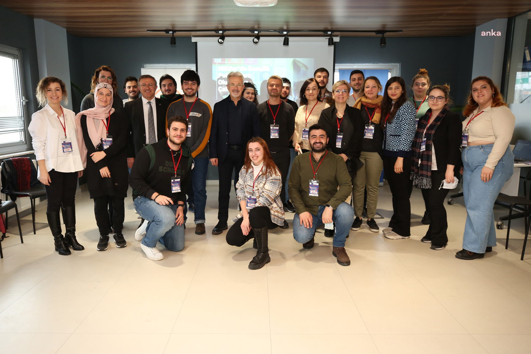 GENÇLER POLİTİKALARINI OLUŞTURMAK İÇİN NİLÜFER’DE BULUŞTU