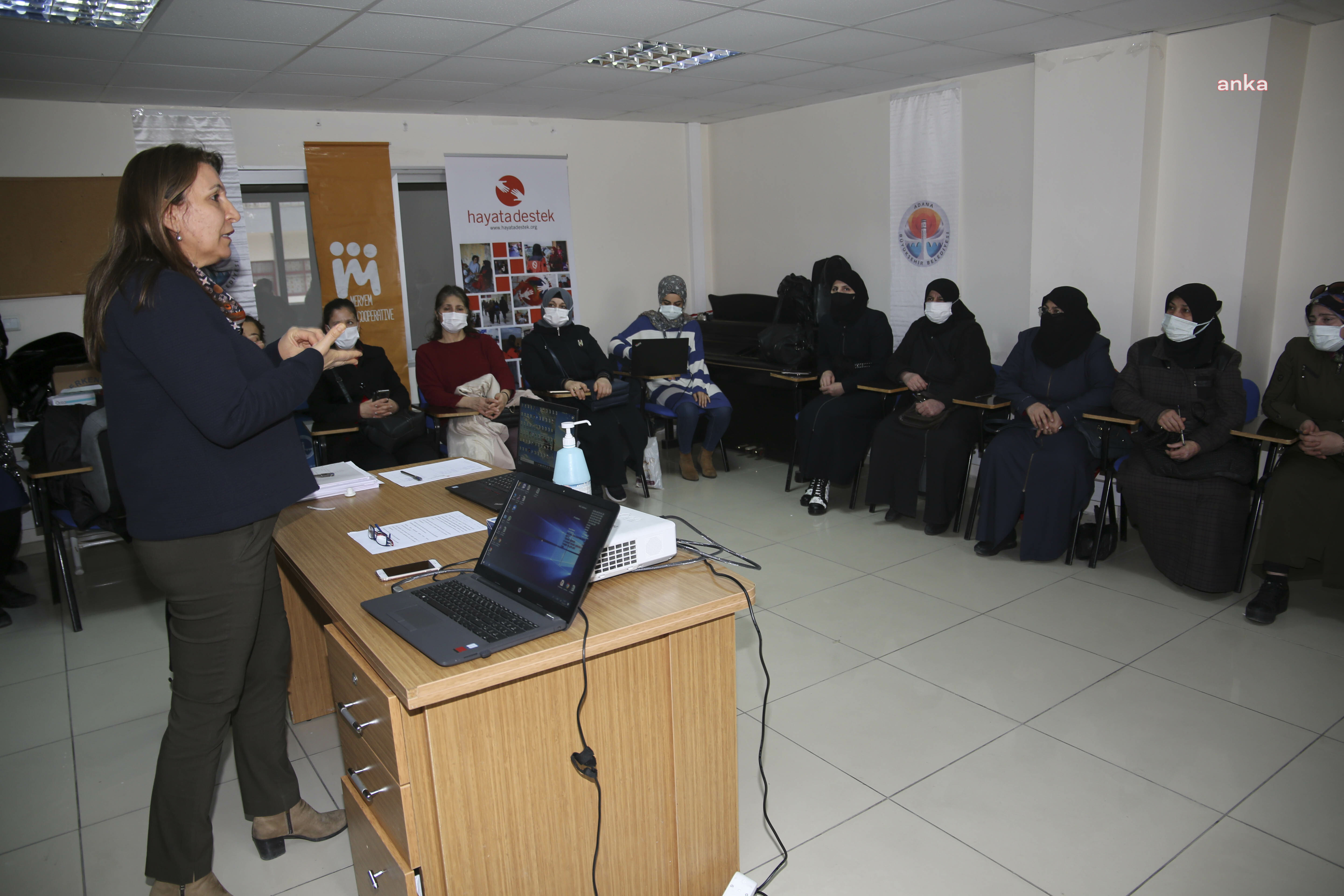 ADANA'DA KENTSEL HİZMETLERE ERİŞİM VE TOPLUMSAL CİNSİYET EŞİTLİĞİ ATÖLYESİ
