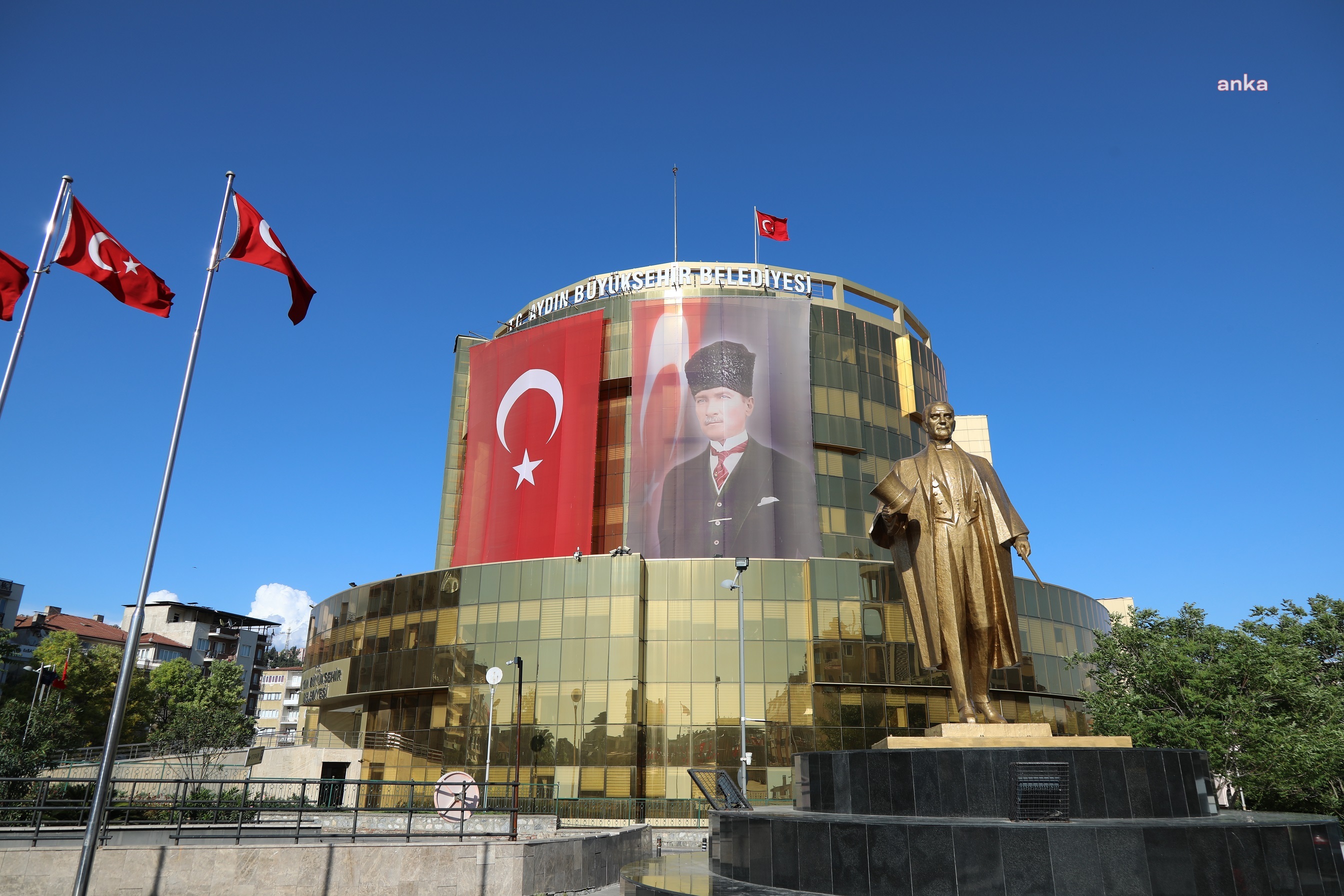 AYDIN BÜYÜKŞEHİR BELEDİYESİ’NİN DESTEĞİYLE DOĞAL GAZ HATLARI YAYGINLAŞIYOR