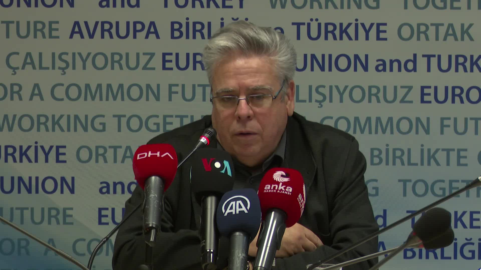 AVRUPA PARLAMENTOSU TÜRKİYE RAPORTÖRÜ AMOR: “HUKUKUN ÜSTÜNLÜĞÜ VE İNSAN HAKLARI KONULARINDA İYİLEŞME GÖRÜLMEDİ”