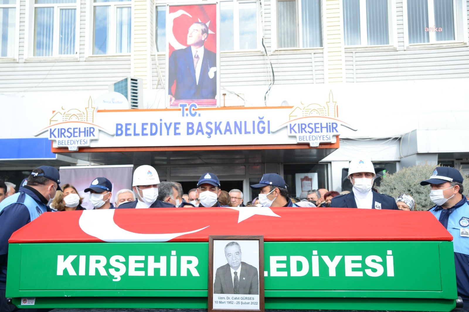 KIRŞEHİR BELEDİYESİ'NİN ESKİ BAŞKANLARINDAN CAHİT GÜRSES SON YOLCULUĞUNA UĞURLANDI