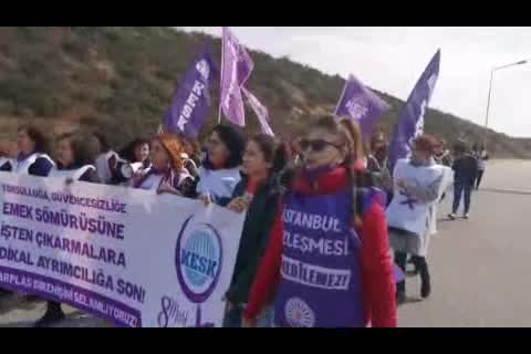 KESK KADIN MECLİSİ, 26. GÜNÜNDEKİ FARPLAS DİRENİŞİ'NDEKİ KADIN İŞÇİLERİ ZİYARET ETTİ