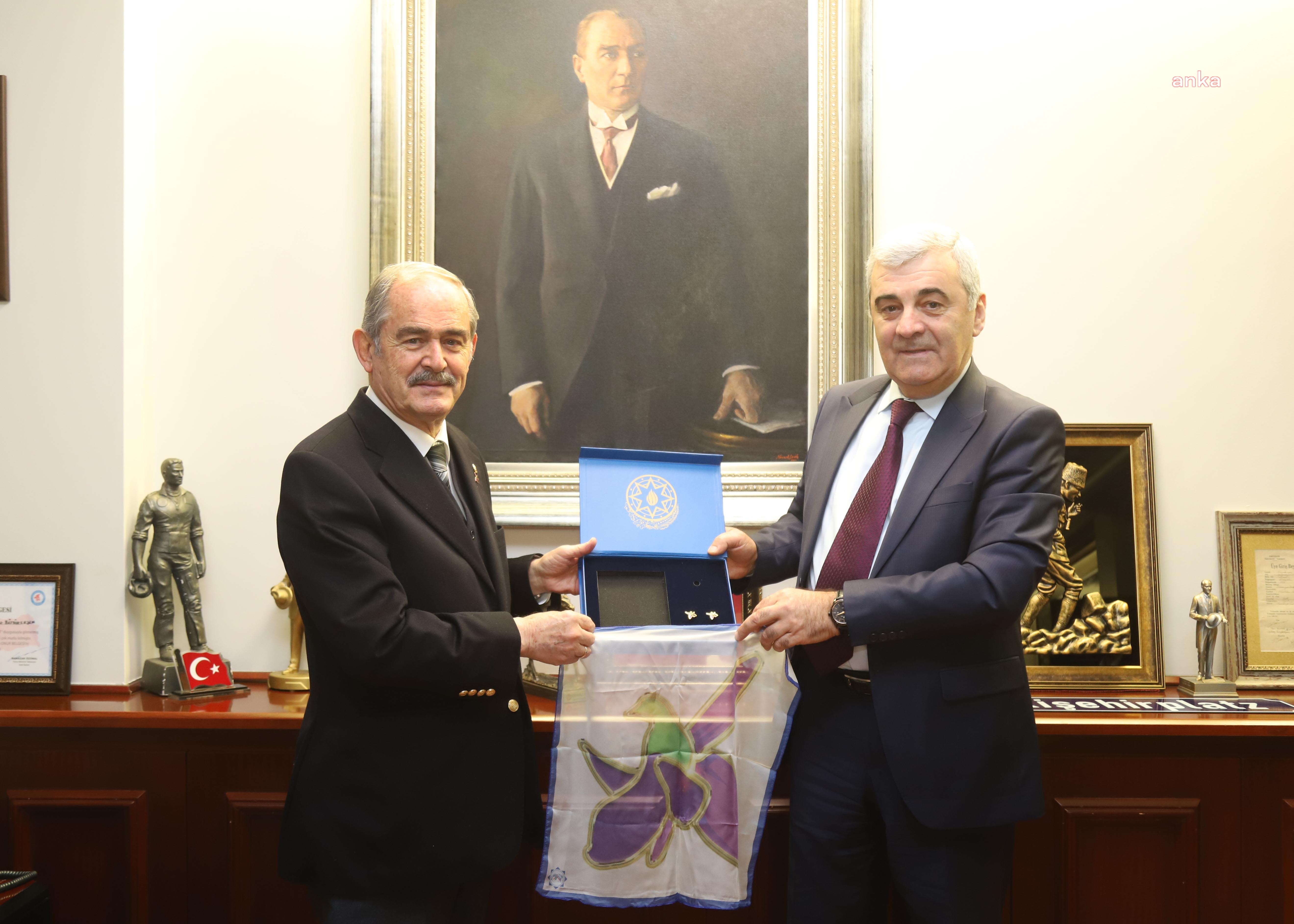 ESKİŞEHİR BÜYÜKŞEHİR BELEDİYE BAŞKANI BÜYÜKERŞEN, AZERBAYCANLI MİSAFİRLERİNİ AĞIRLADI