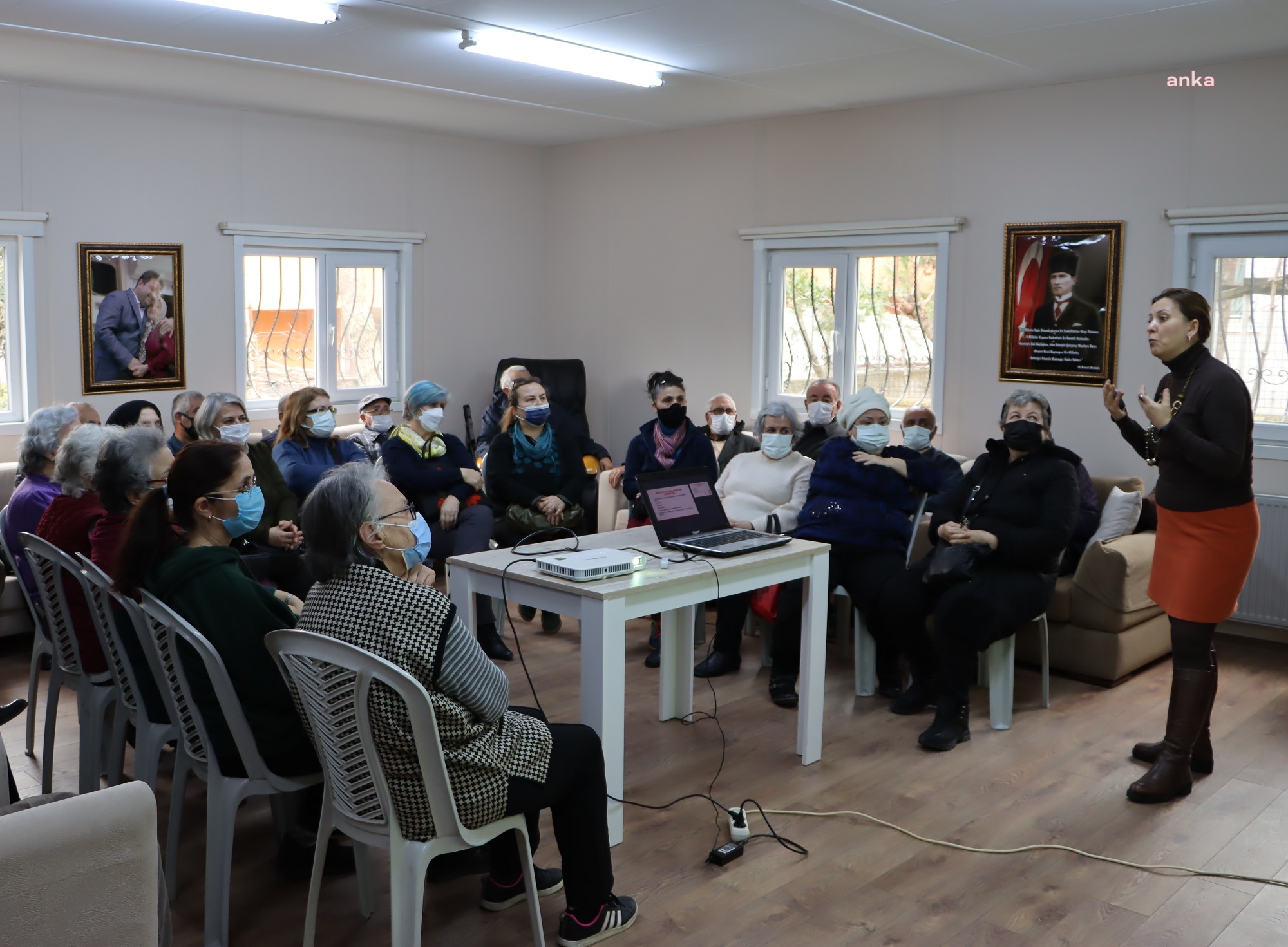 MALTEPE ALTIN YILLAR SOSYAL YAŞAM EVİ’NDE SAĞLIK SEMİNERİ
